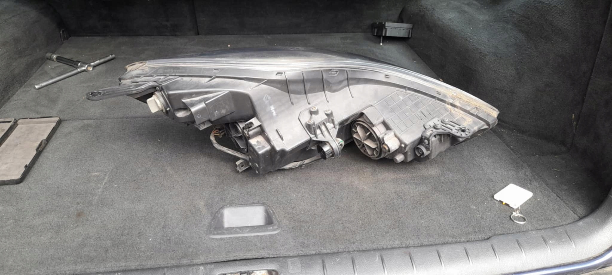 light left front HYUNDAI IX20 92101-1KXXX