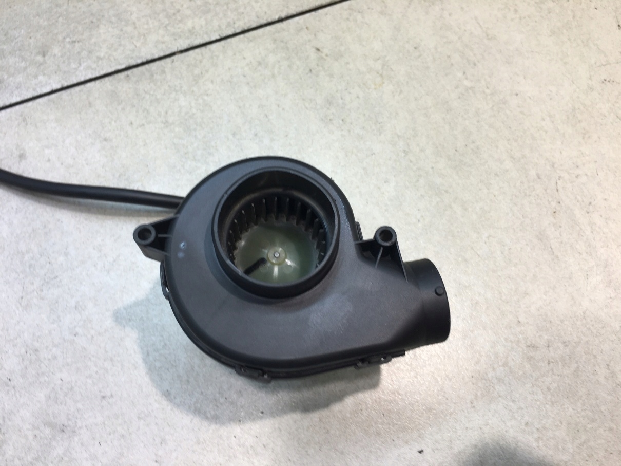 heating STEROWNIKOW BMW 5 E39 FL 0130002831