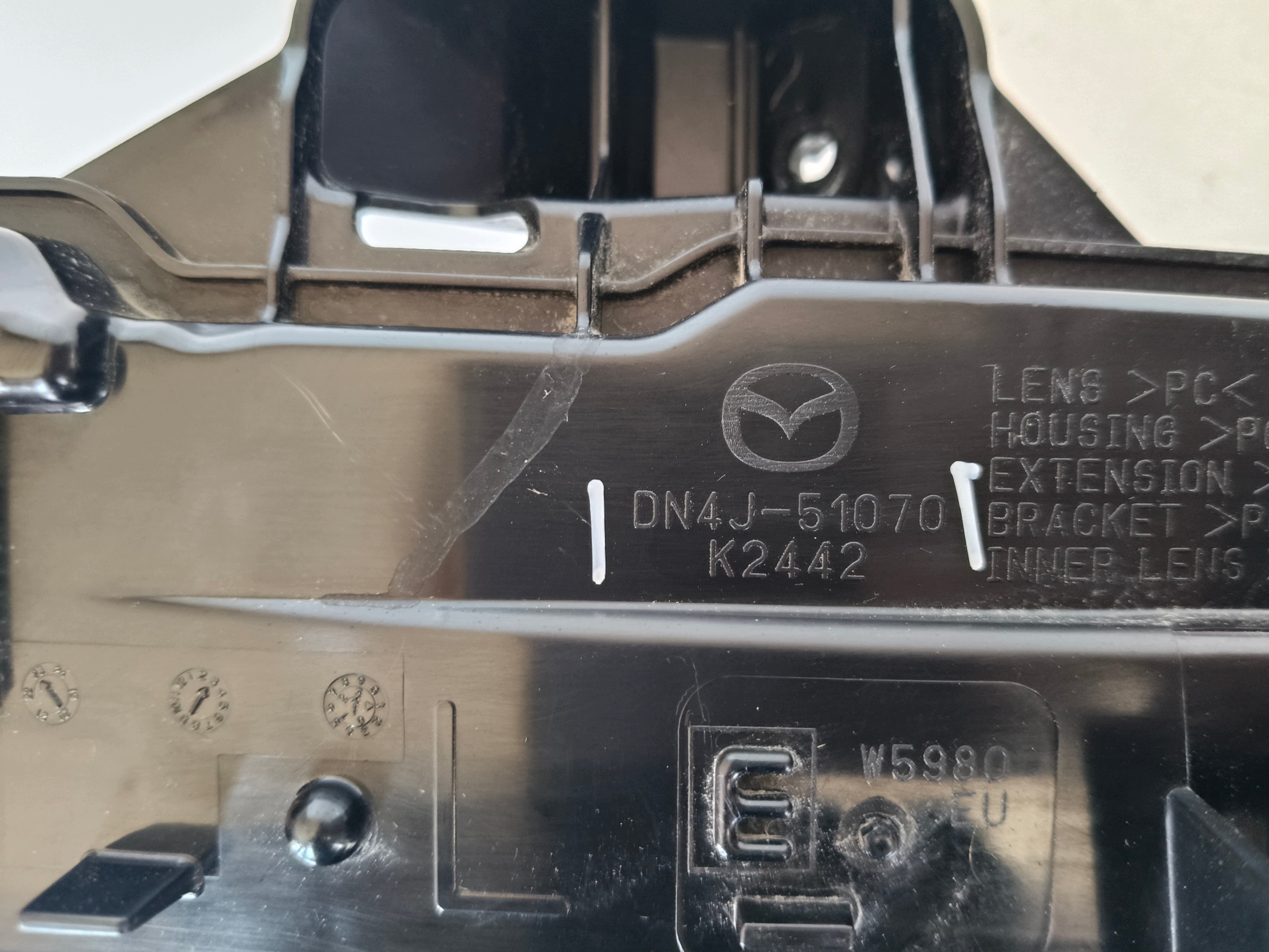 Nebelscheinwerfer links MAZDA MX30 19- LED H25