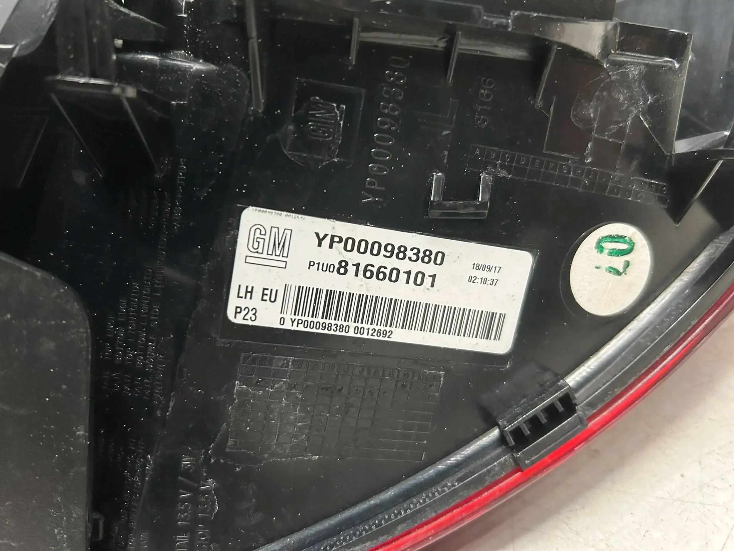 Lampa tył lewy Opel Grandland X Typ samochodu Samochody osobowe