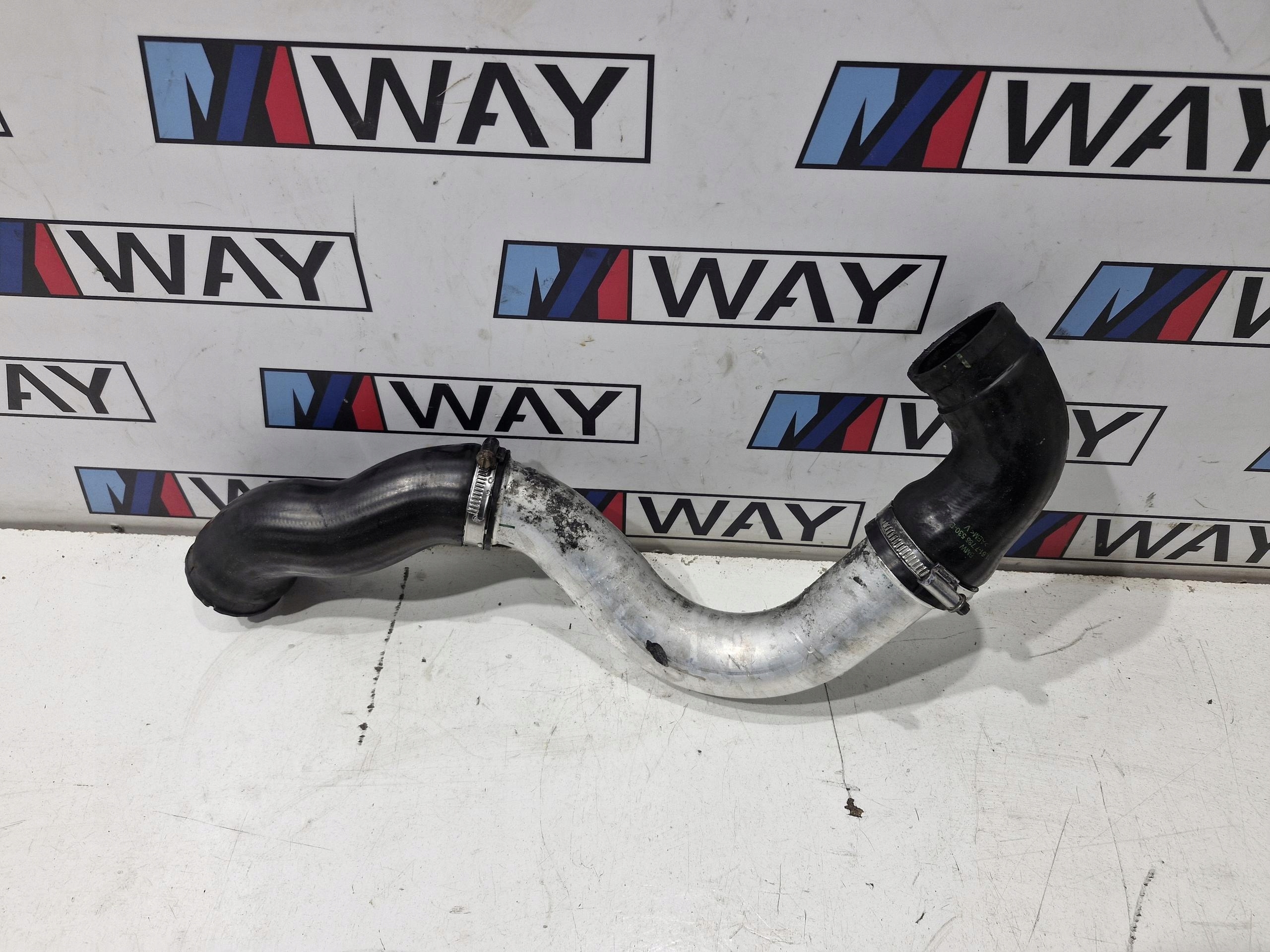 7786530 BMW E38 E39 crijevo prijenos interkulera original