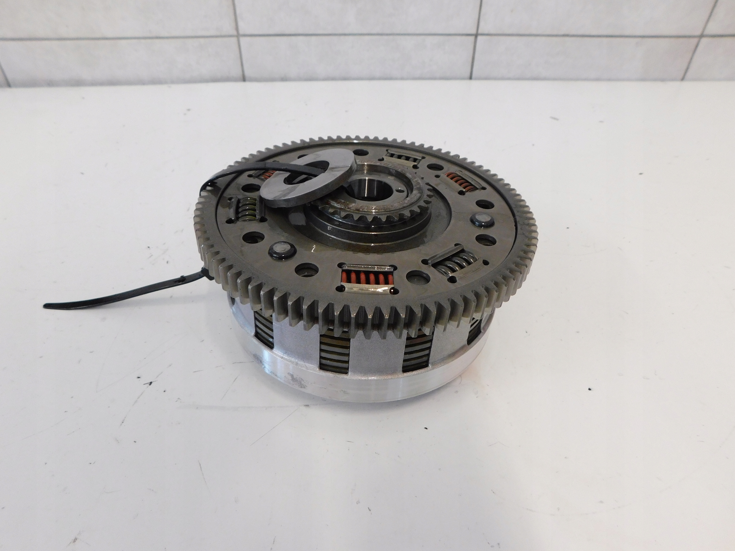 YAMAHA XJ6 SPRZĘGŁO KOSZ SPRZĘGŁOWY