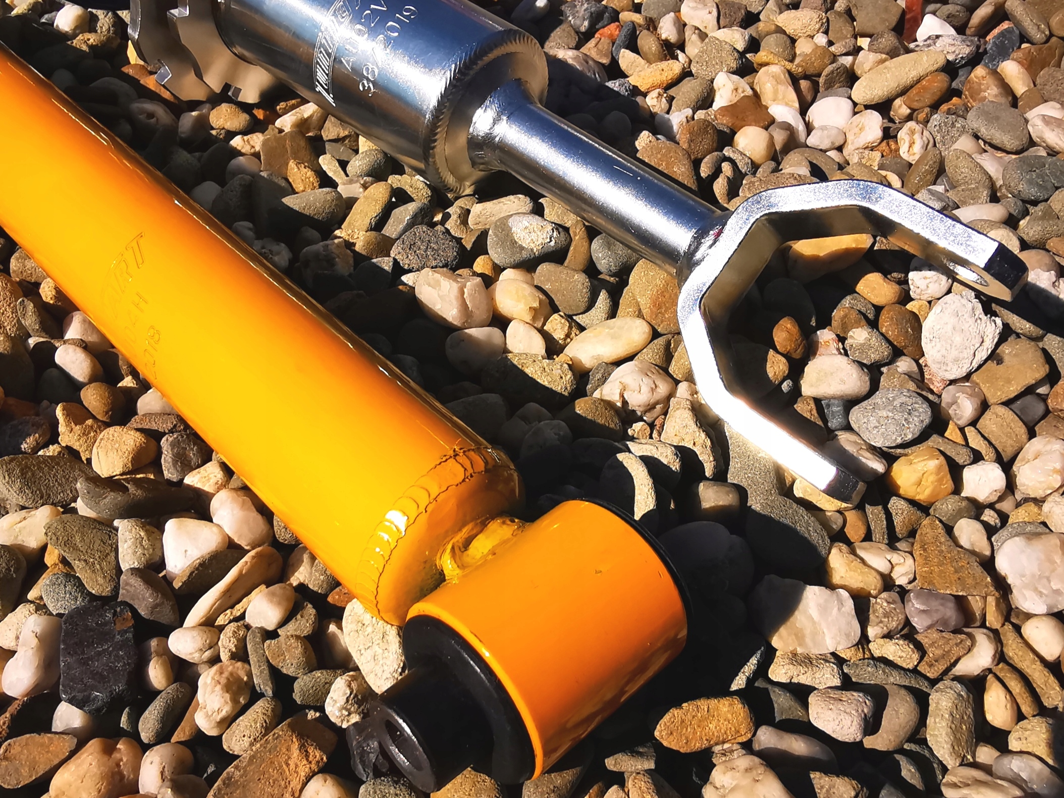 ZAWIESZENIE GWINTOWANE GWINT AUDI A6 C5 97 04R Version European