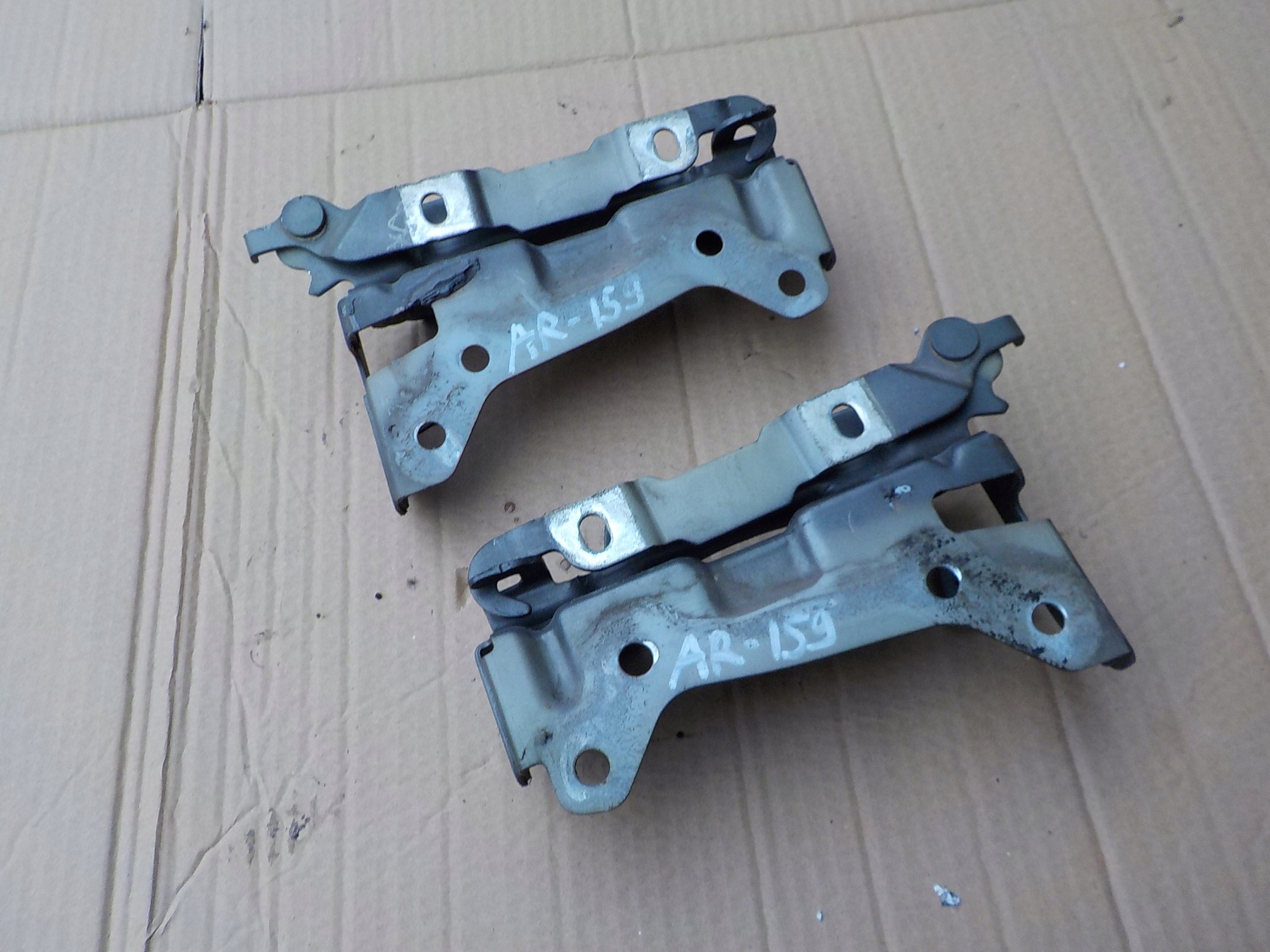 hinge bonnets left right komplet alfa romeo 159 2009r