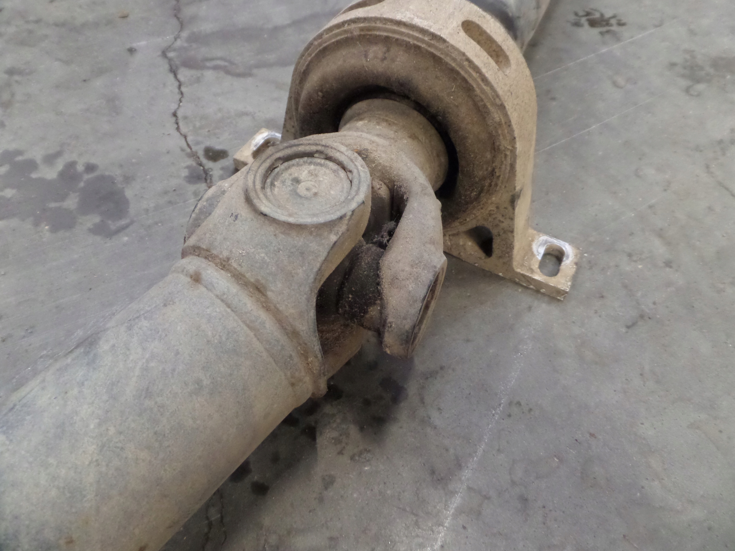 VW AMAROK 2,0 TDI cardan