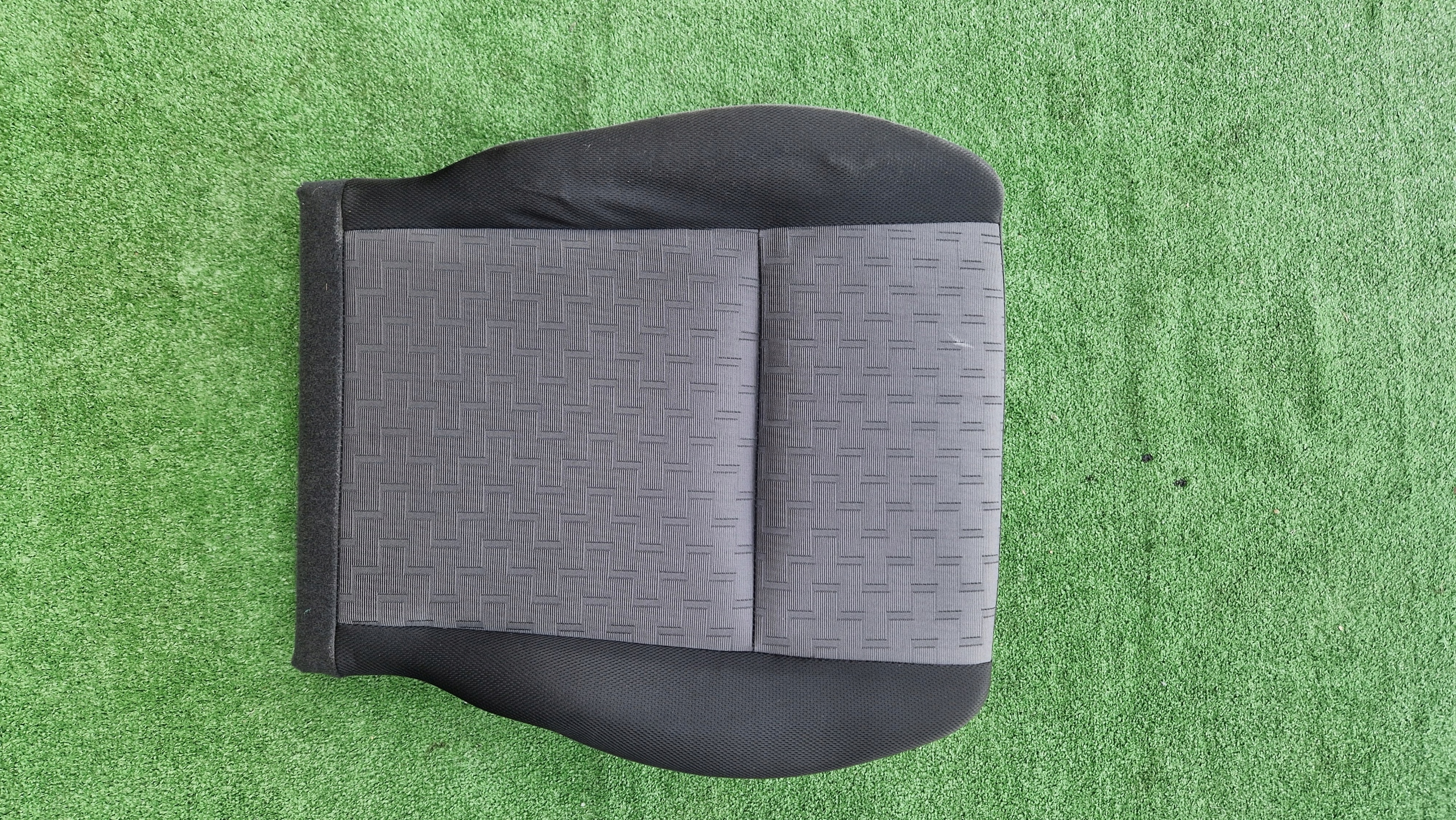 SIEDZISKO seat SUZUKI JIMNY left right 2009R