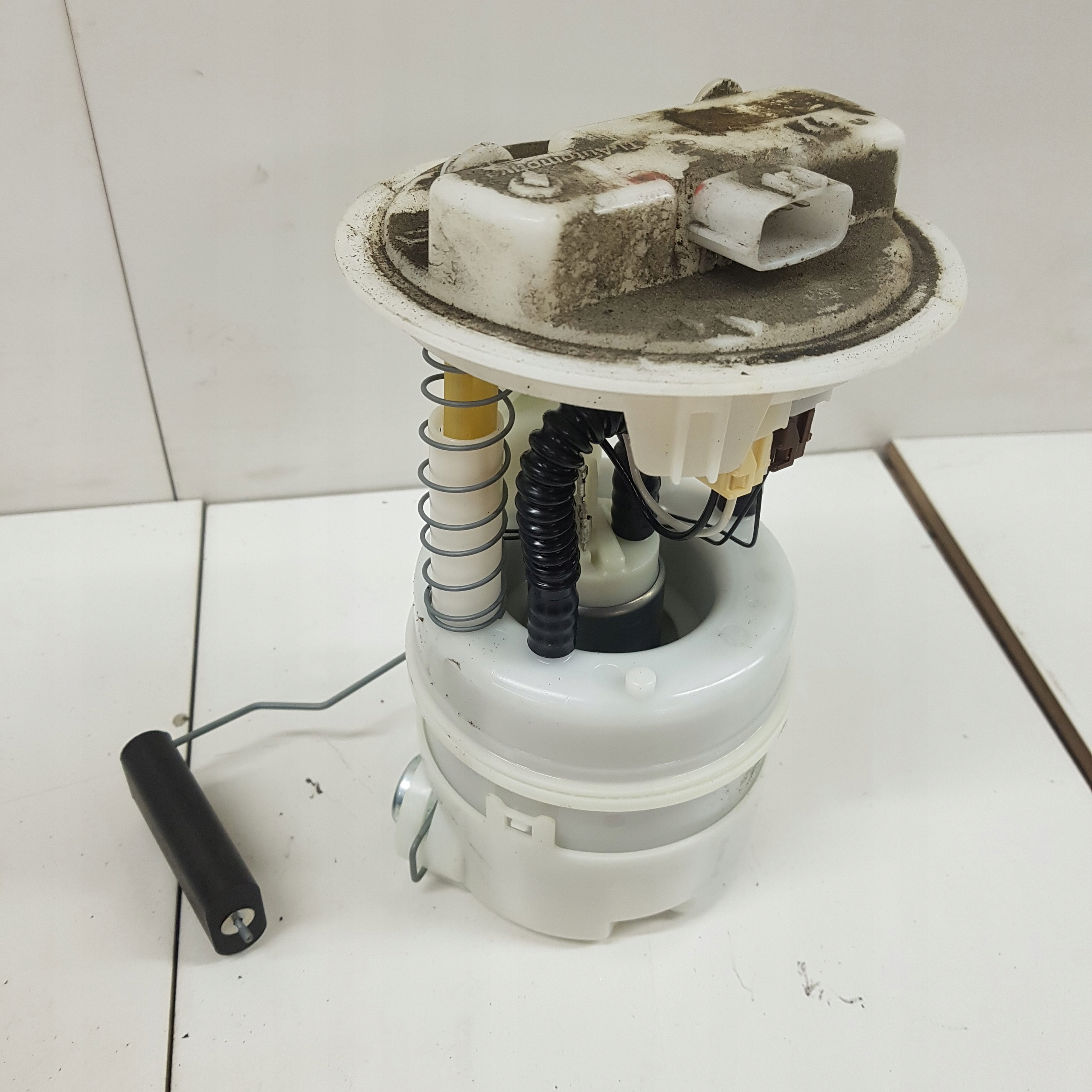 feed pump RENAULT CLIO 4 2016 1.6 TCE 4 PIN
