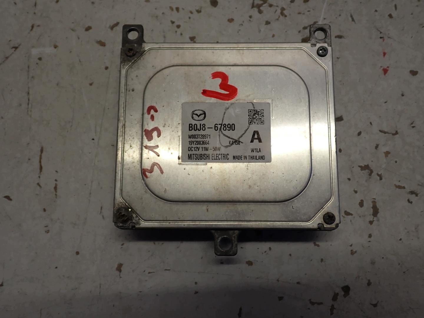 control unit module lights MAZDA 3 BP 2019- B0J8-67890
