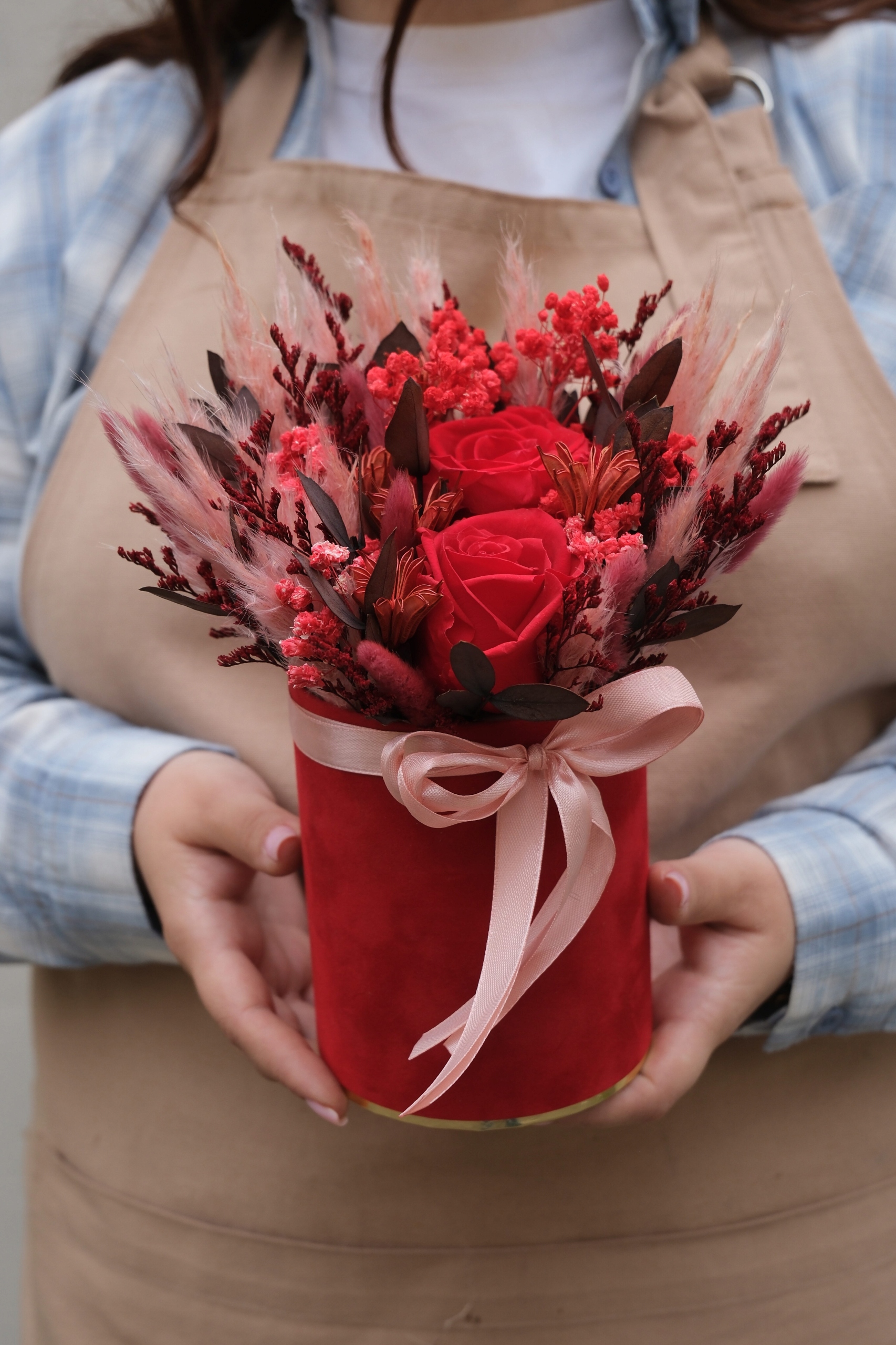FlowerBox ako darček zo sušených kvetov, večná kytica, kvety v krabici