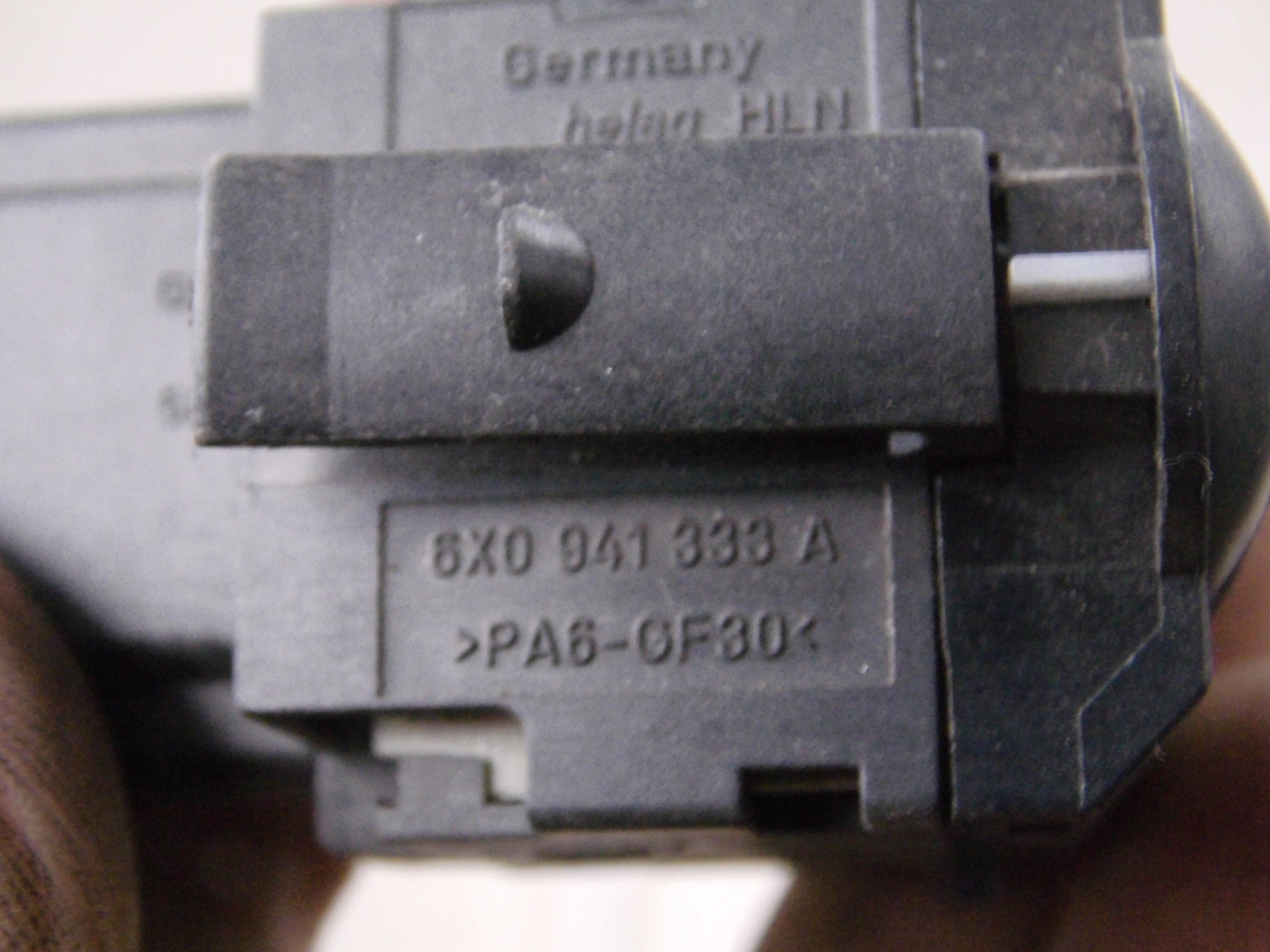 switch control of the lights VW POLO 6N 6X0941333