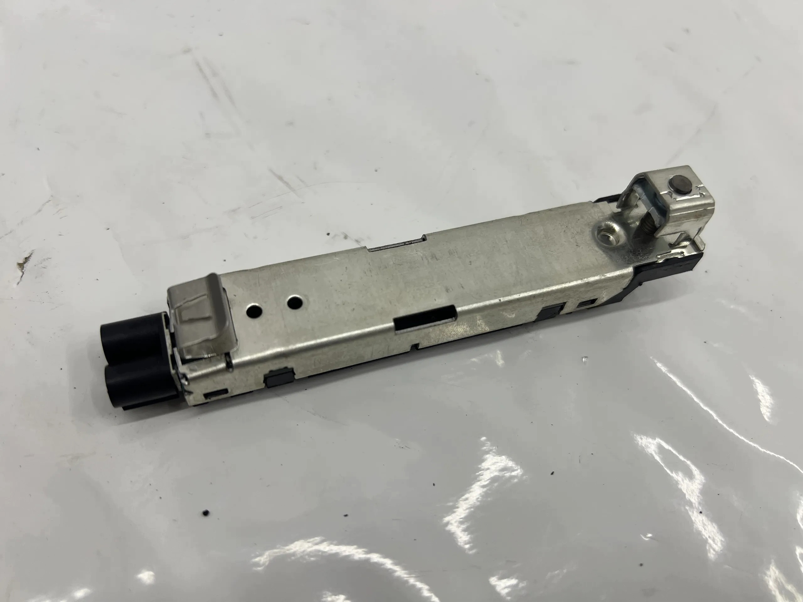 5H9035577B Wzmaczniacz antenne VW GOLF 8 VIII