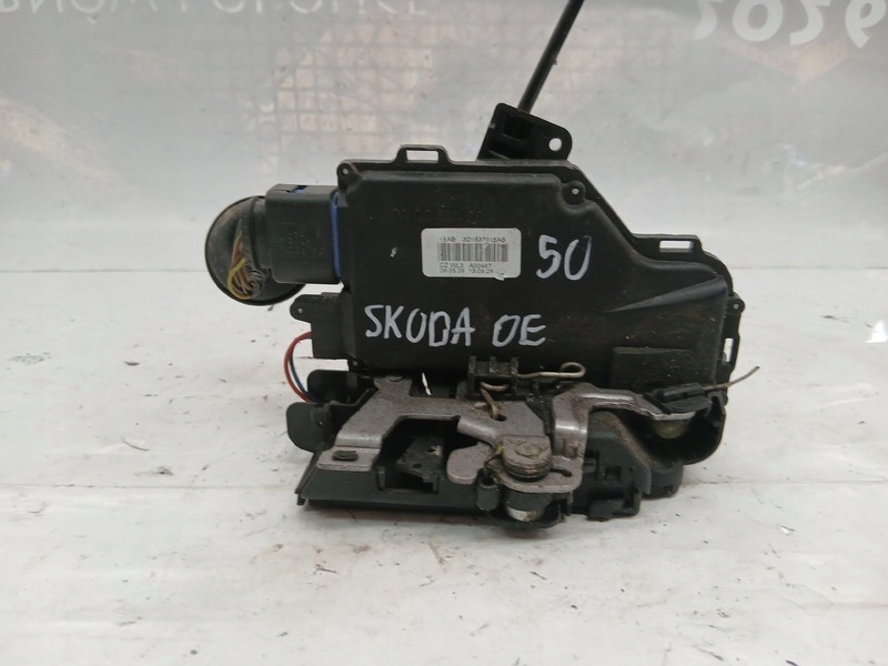 lock door Skoda OE 3D1837015AB