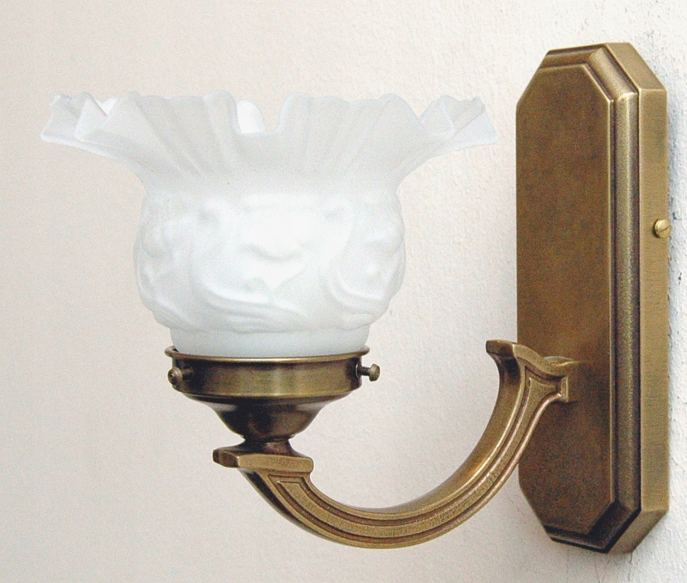 Mosadzné nástenné svietidlo, nástenná lampa z mosadze
