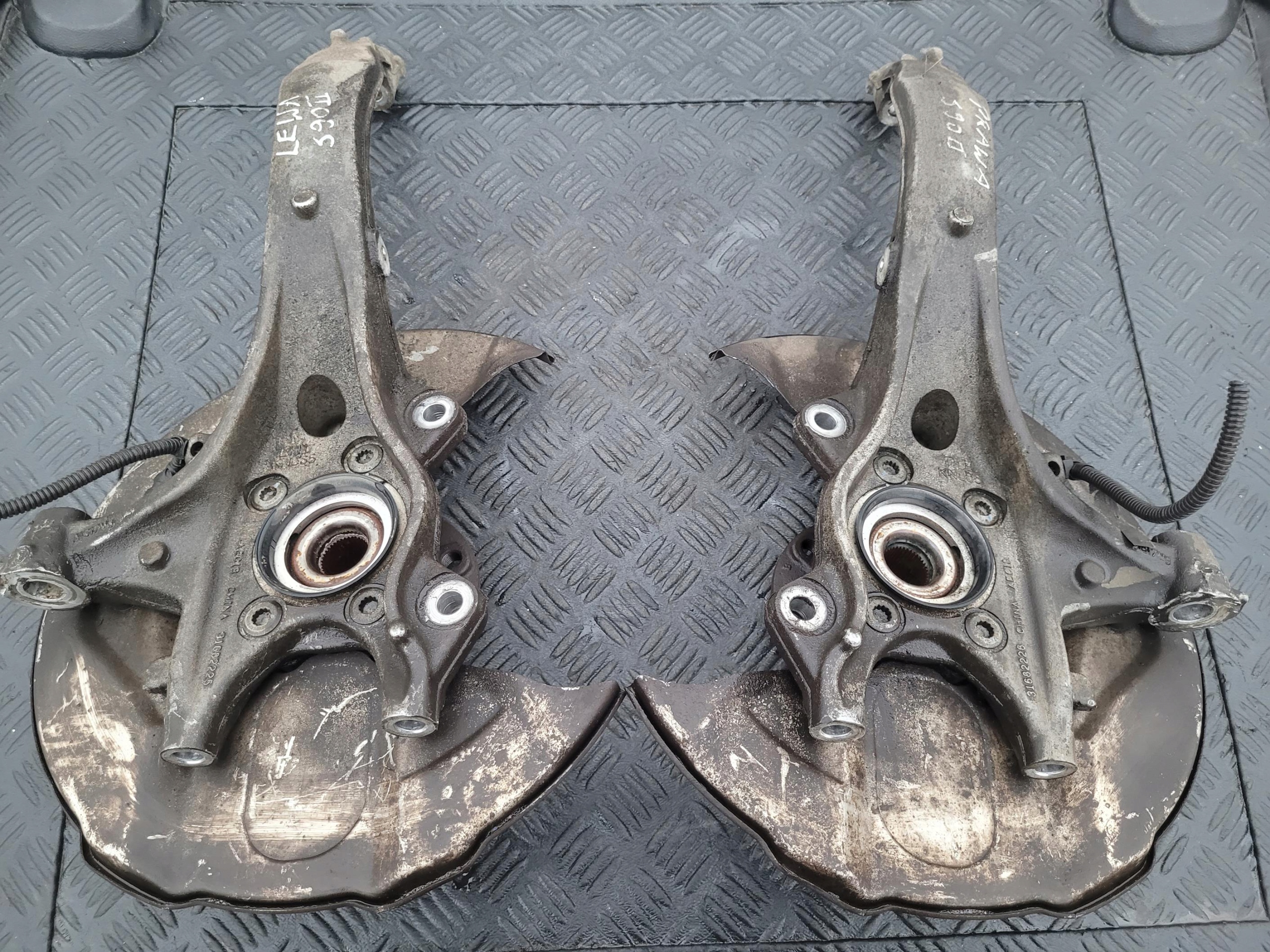 swing front front right 31682226 VOLVO S90 II V90 2.0D