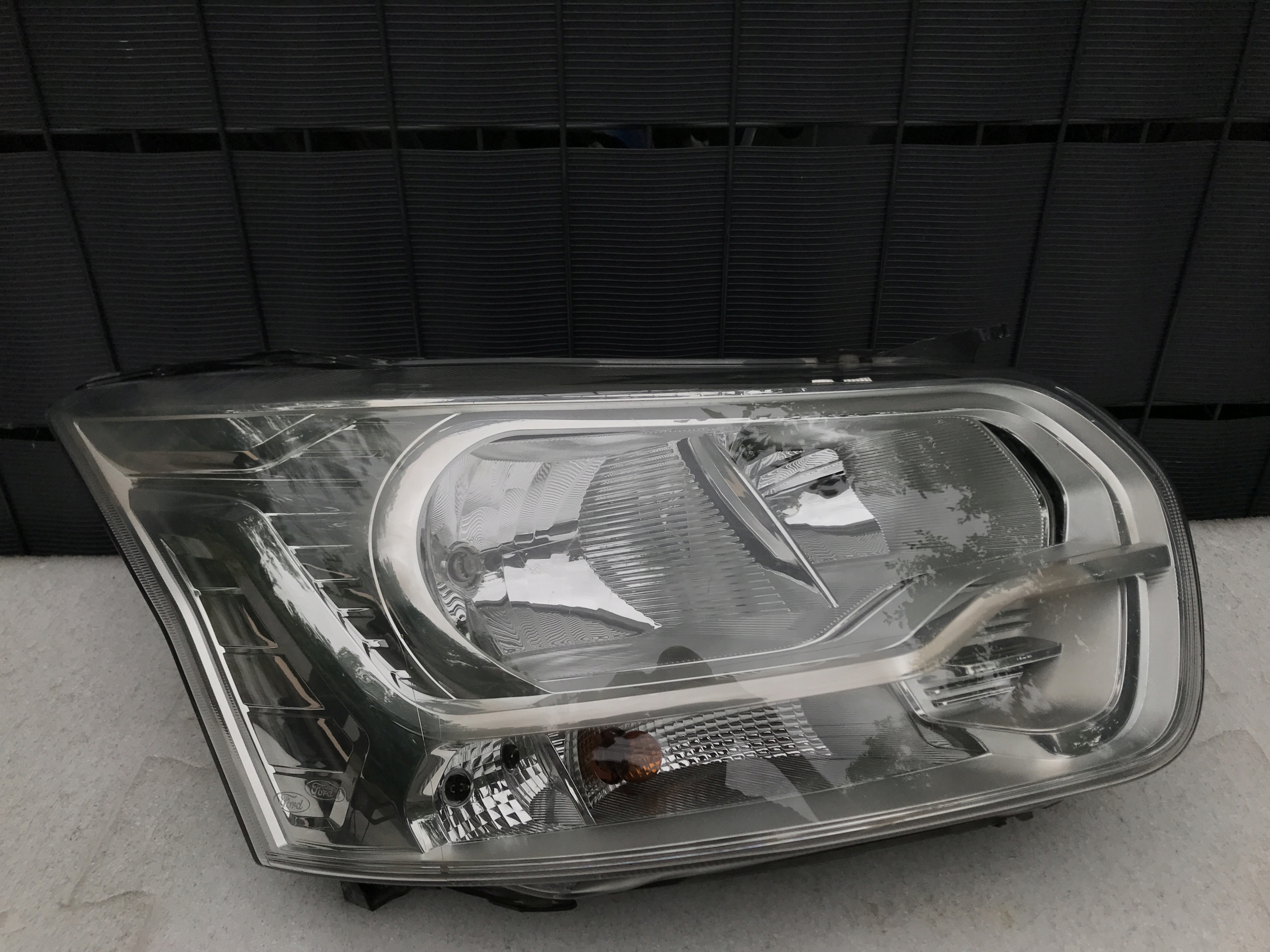 FORD TRANSIT MK8 PRAWA LAMPA PRZÓD H7 14-