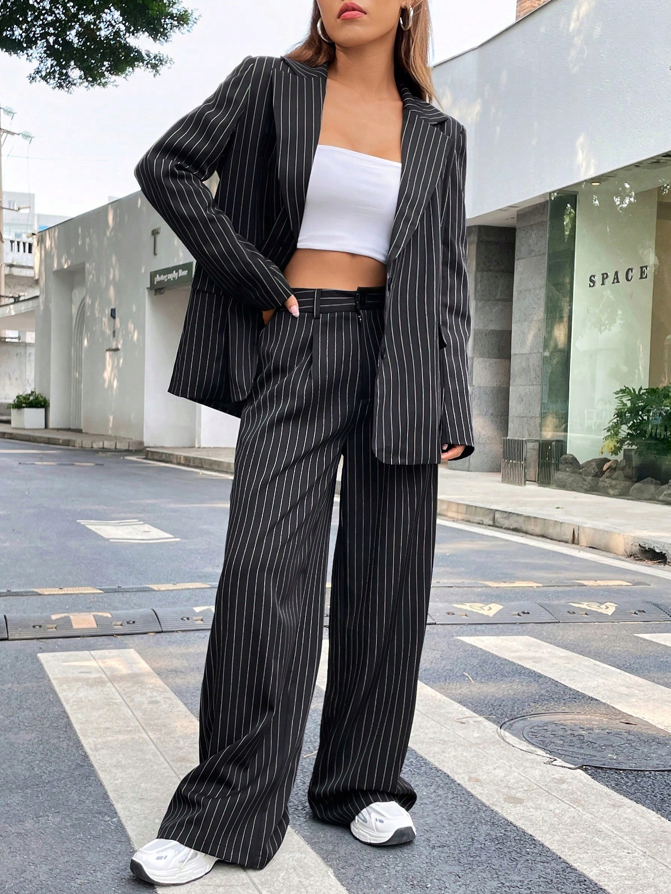 Dámský Elegantní Oblek S Černobílými Pruhy, Stylový, Módní Shein, Velikost 36