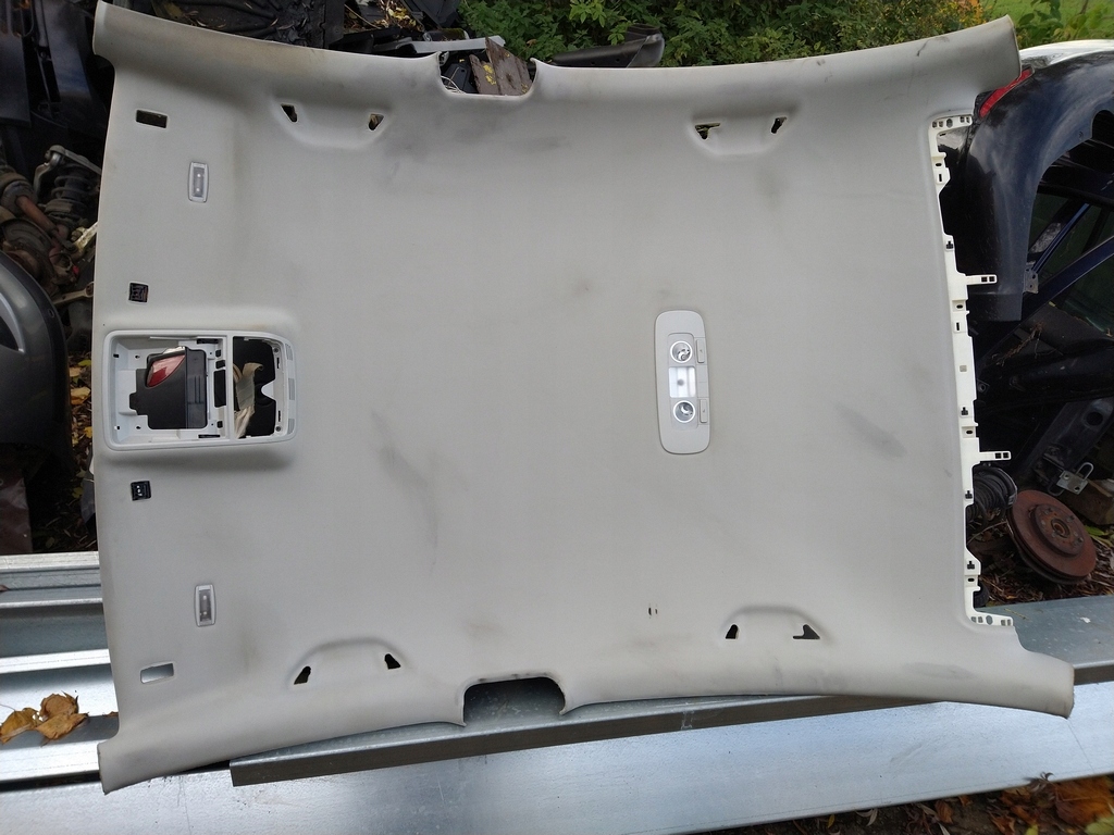 Podsufitka VW Passat B6 sedan limuzyna 04-10 jasnoszara