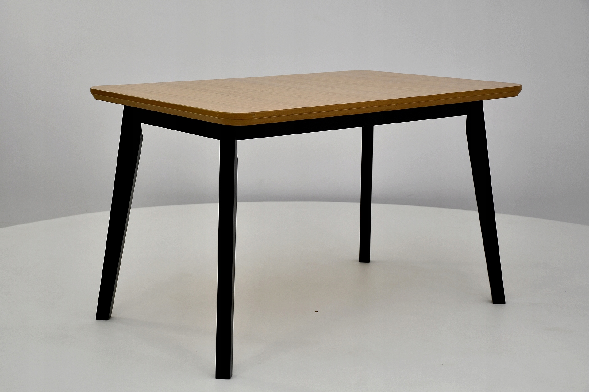 PRZEWYGODNE KRZESŁA Z ROZKŁADANYM STOŁEM OSLO Liczba elementów w zestawie 7