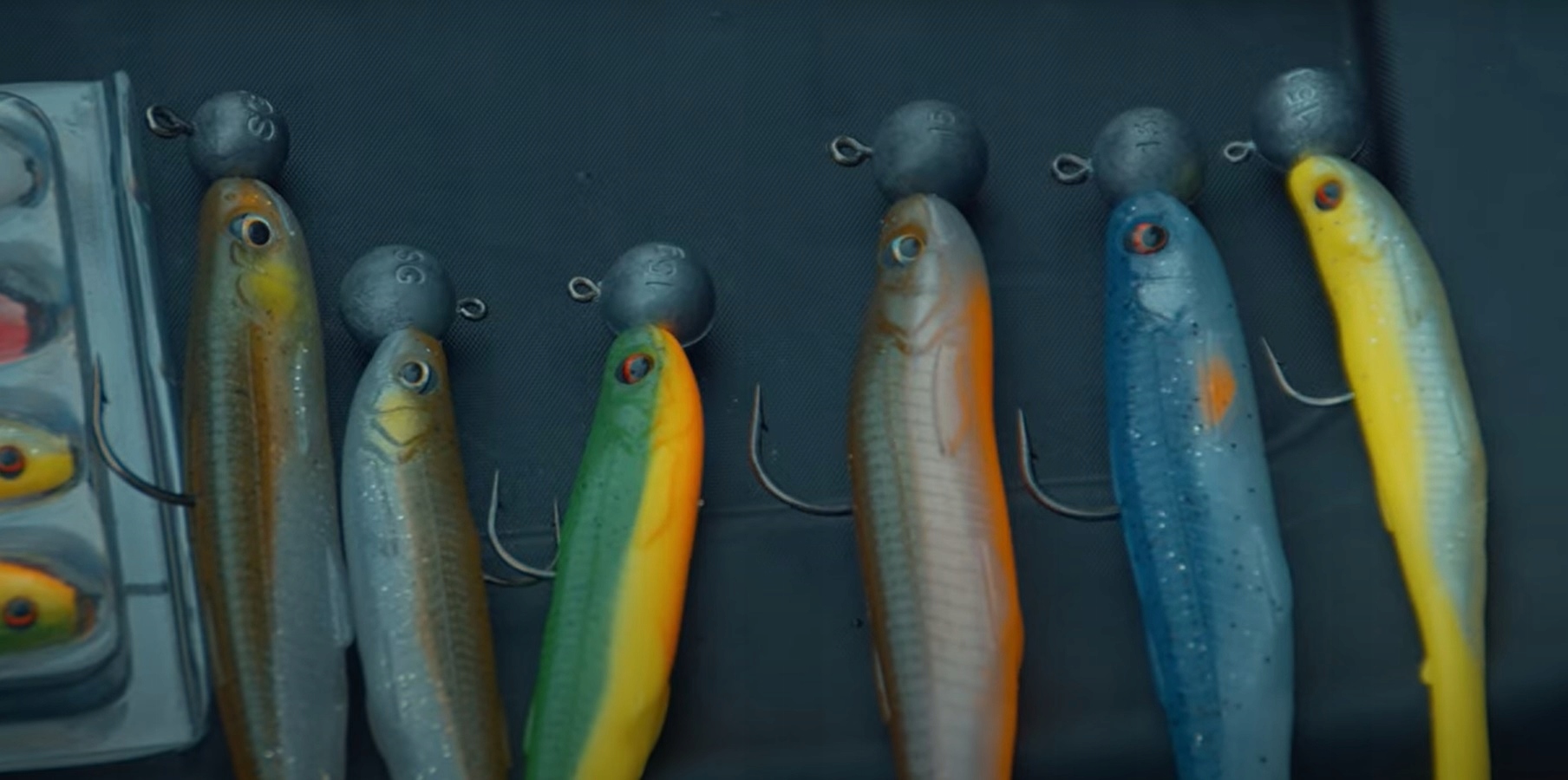 Savage Gear Slender Scoop Shad 13cm GREEN YELLOW Marka Savage Gear