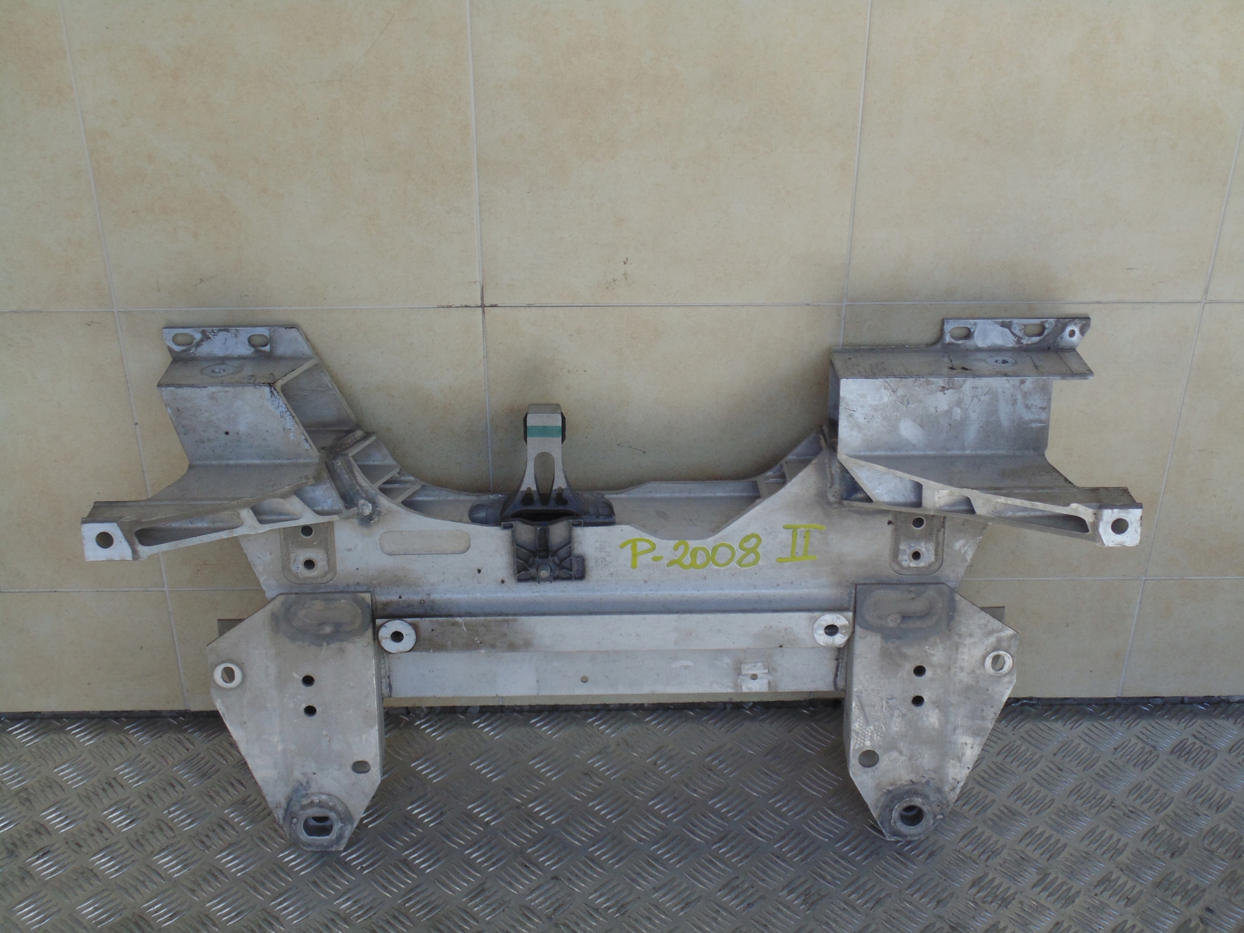 WÓZEK SANKI KOŁYSKA PEUGEOT 2008 II