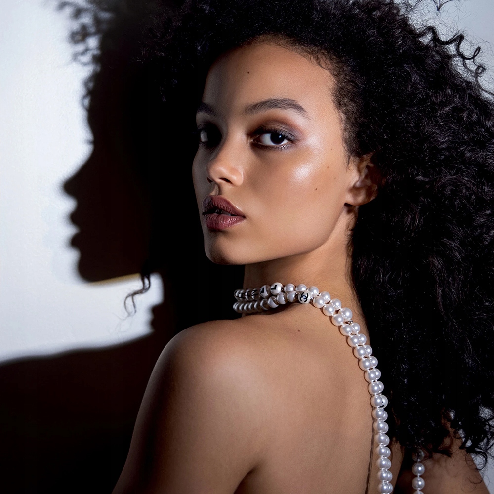 ZAPACH PERFUM MADEMOISELLE DO DOMU PATYCZKI DYFUZOR ODŚWIEŻACZ 250ml 90 DNI Kod producenta N409B