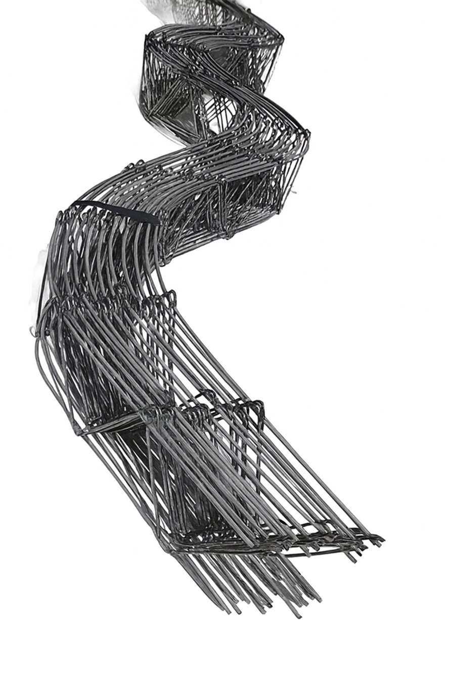 Ocelová vzdálenost mezi výztuží Zet 120 mm distanční podložka ocelová 1,2 M