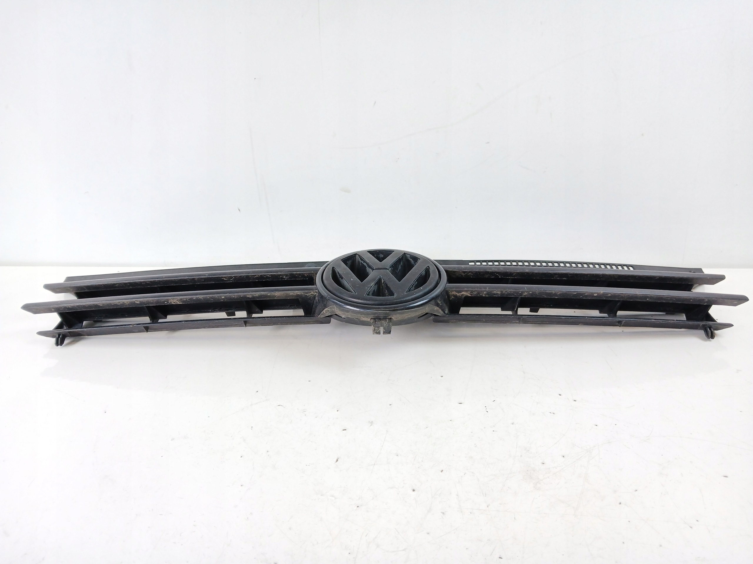 VW GOLF IV grill grille radiator LC9Z