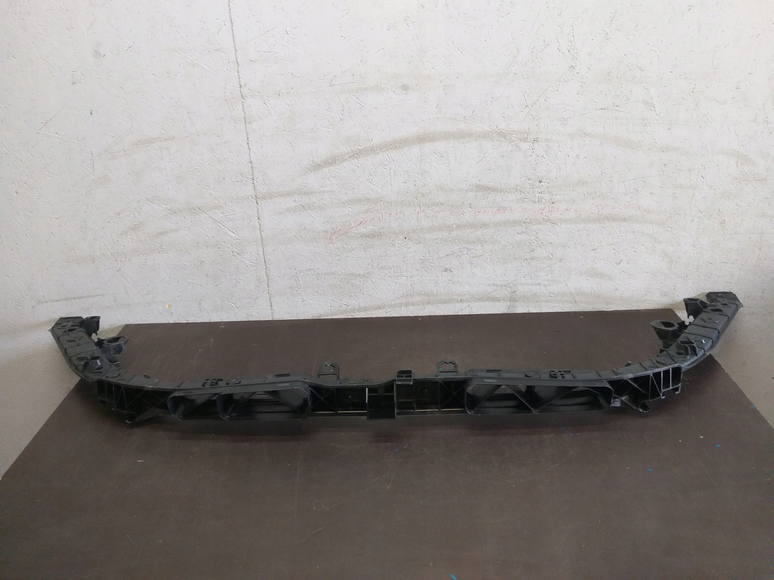 PAS PRZEDNI MERCEDES B KLASA W247 A KLASA W177