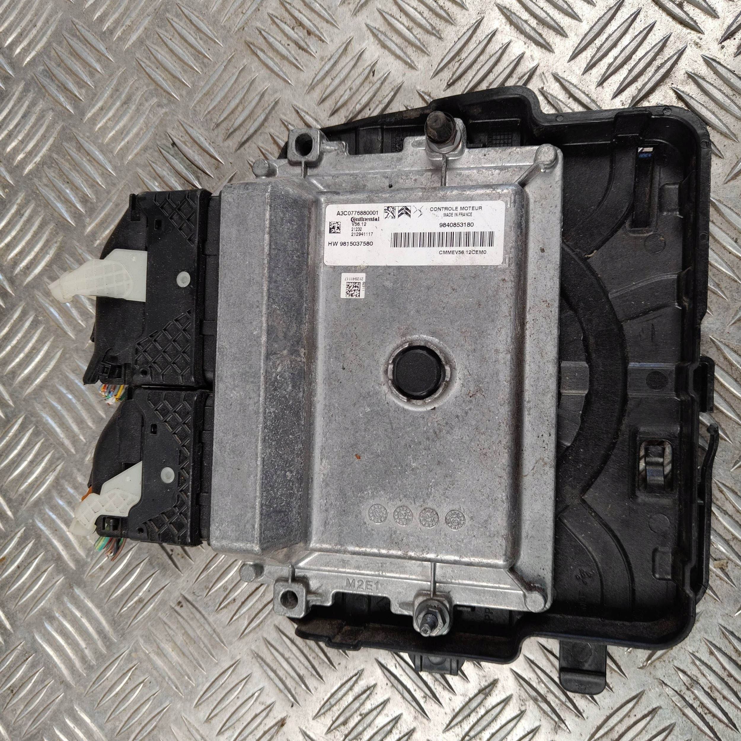 control unit of the engine Peugeot A3C0776880001