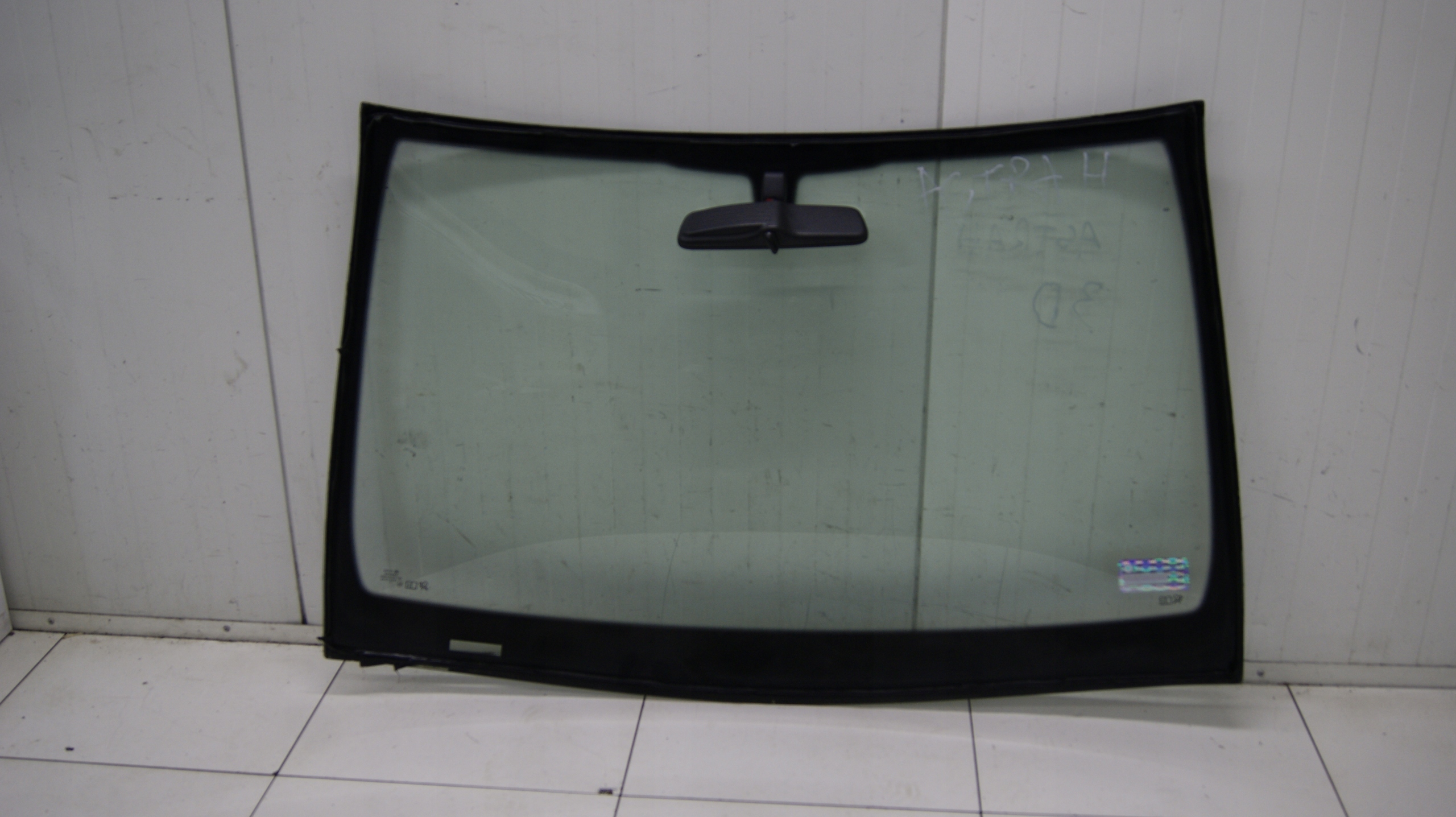 window front iron OPEL ASTRA H 3DRZWI
