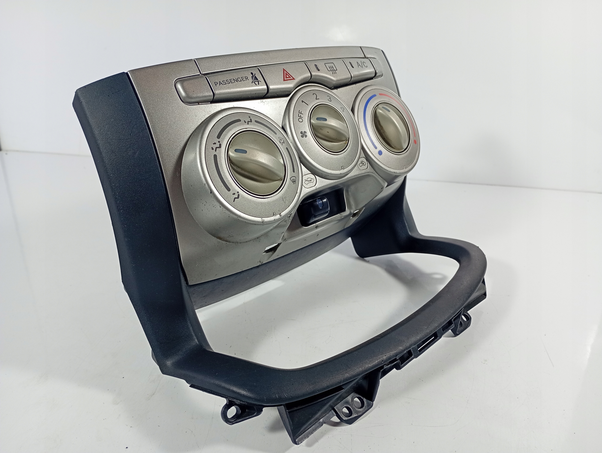 Daihatsu Sirion 2 II 04-10 switch switch regulation PANEL air conditioning devices