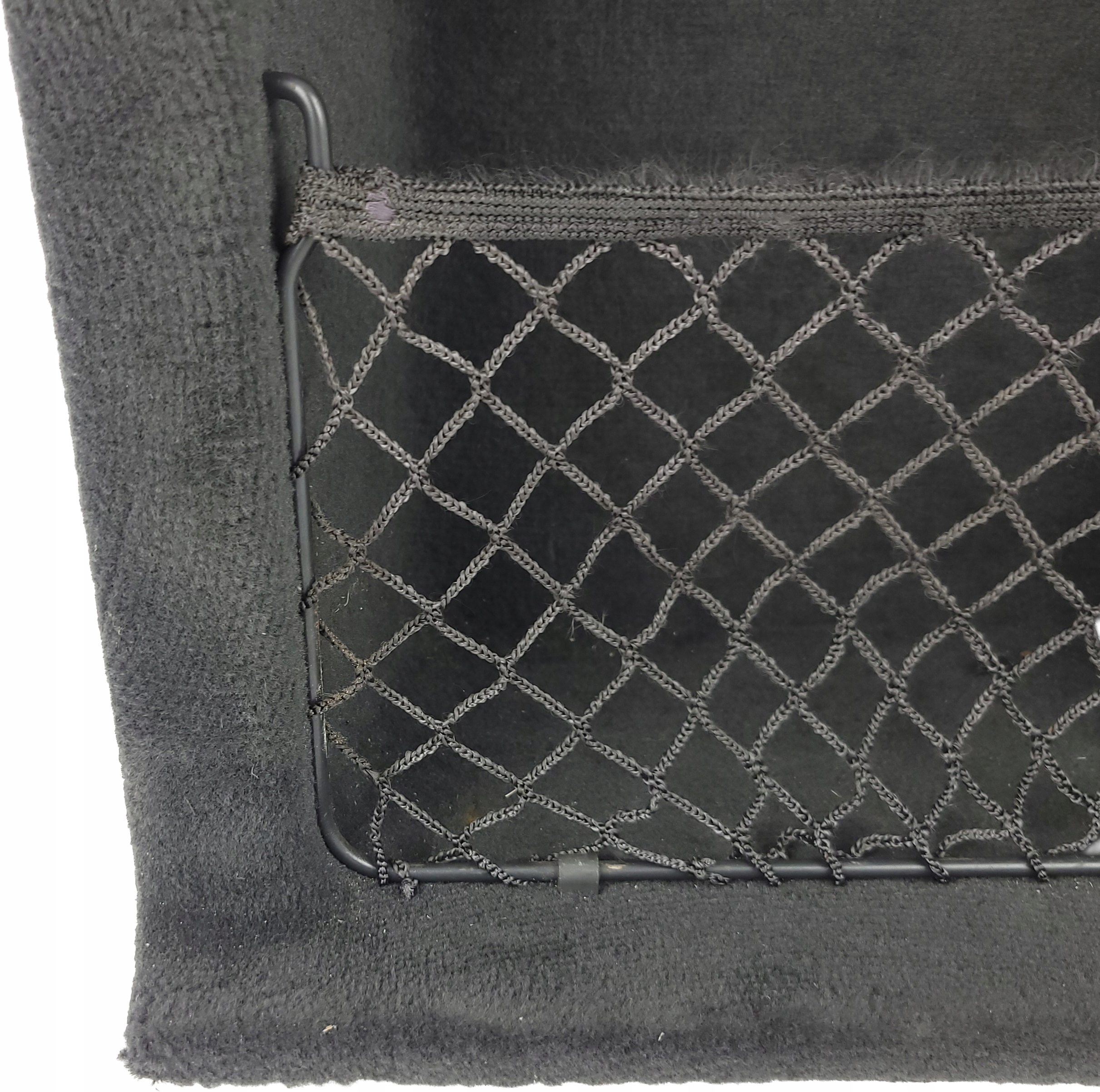 AUDI A6 C6 LIFT KOMBI upholstery boot side right black SOUL