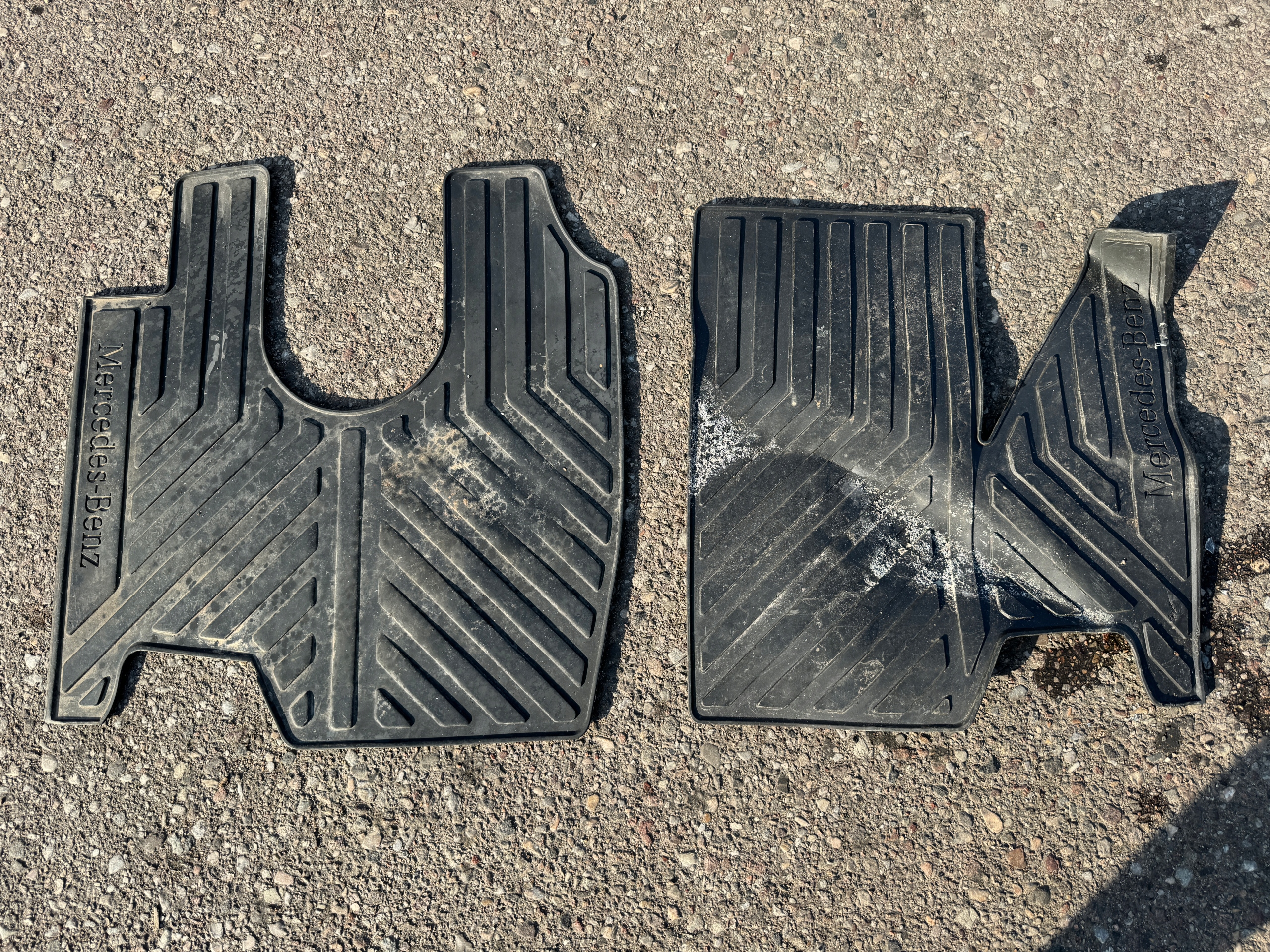 Dywanik Guma Mercedes Axor Atego