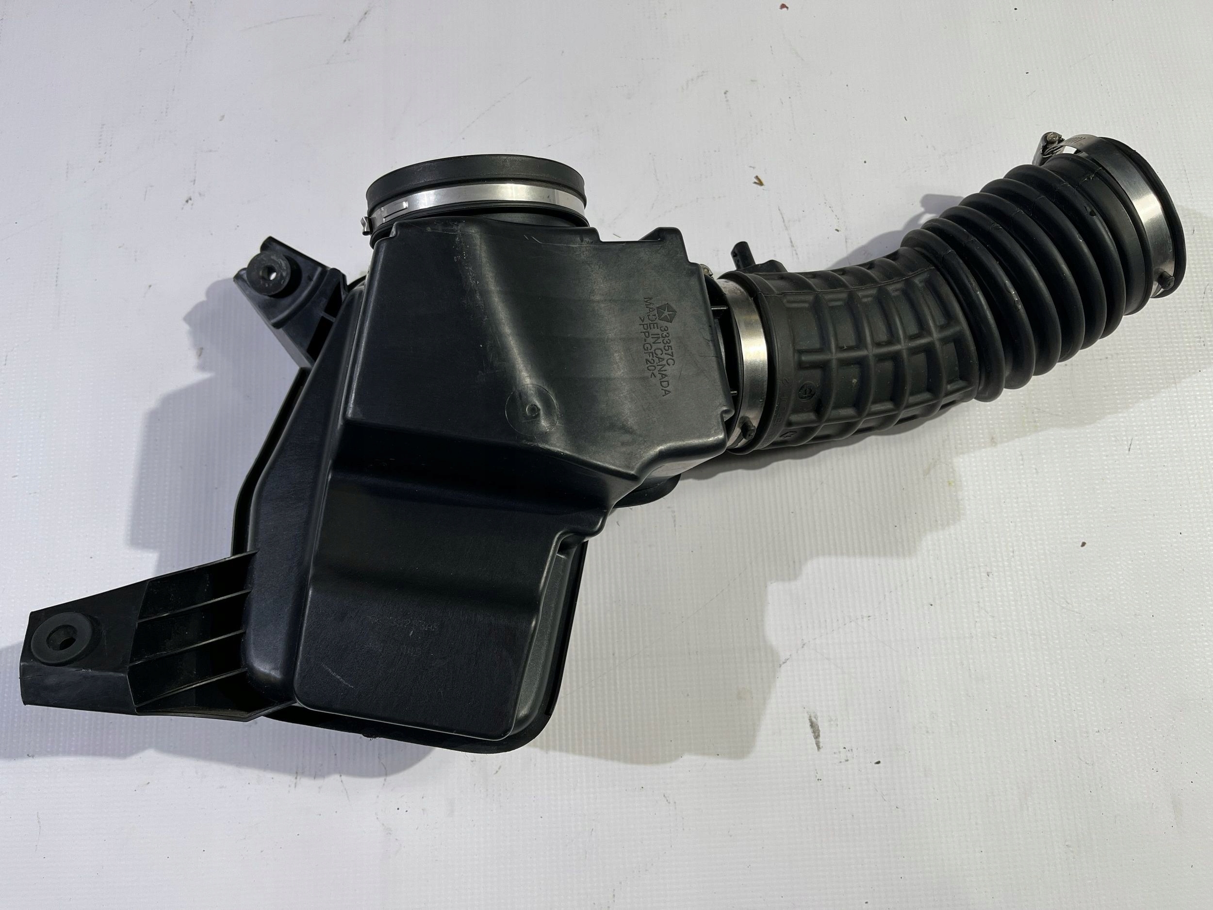Gehäuse filter luft rezonator rohr dolotu Chrysler Pacifica 2021