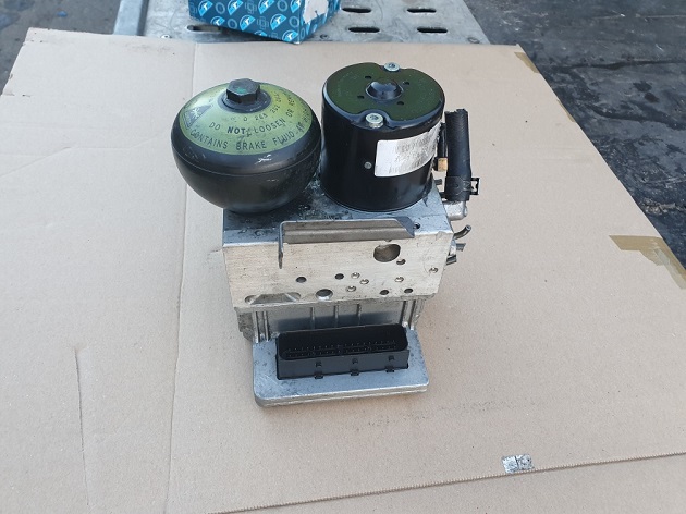 A0054310512 - Насос ABS SBC MERCEDES A0054319612 0265960036