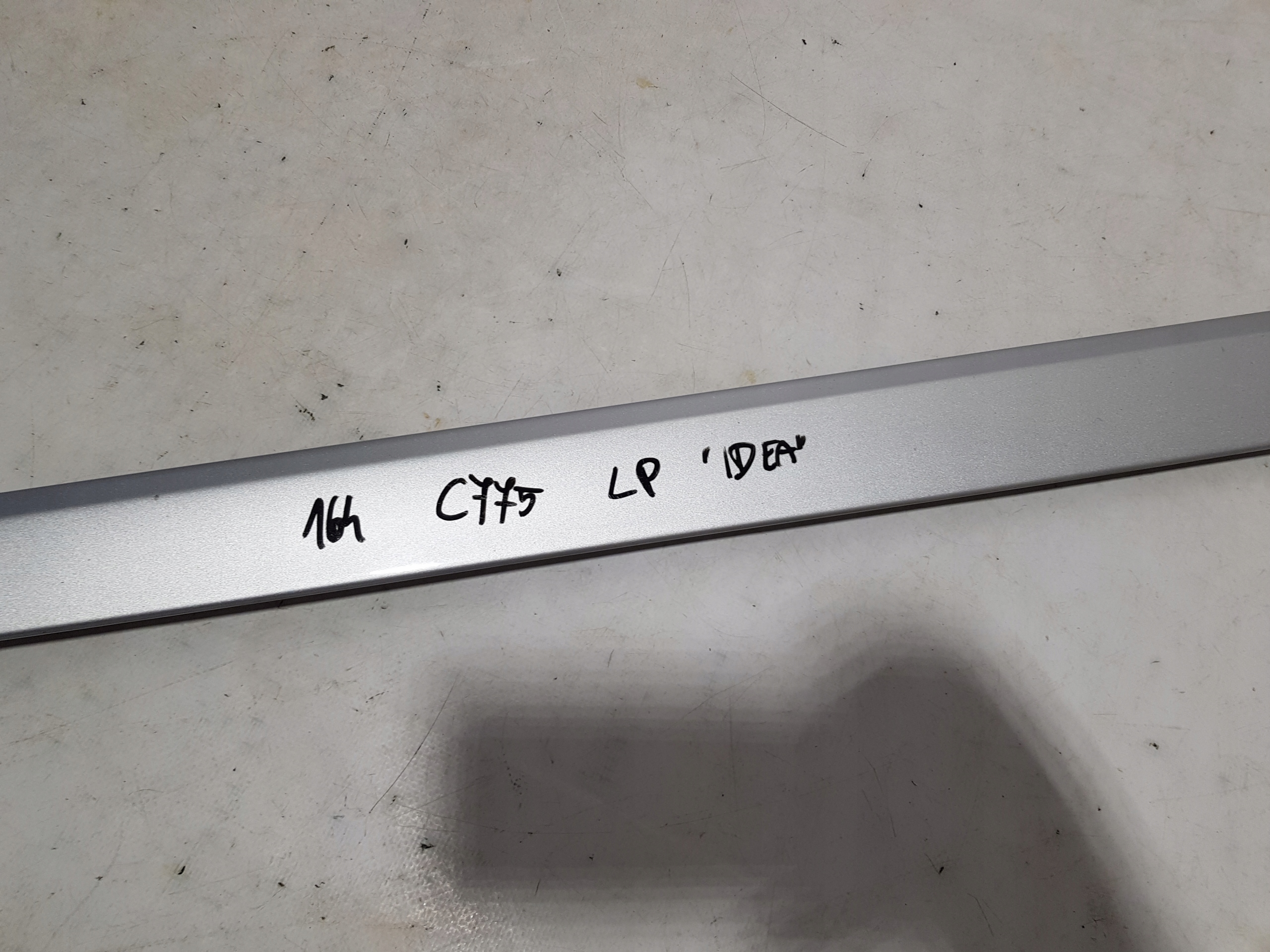 MERCEDES ML 164 moulding door left front c775 775