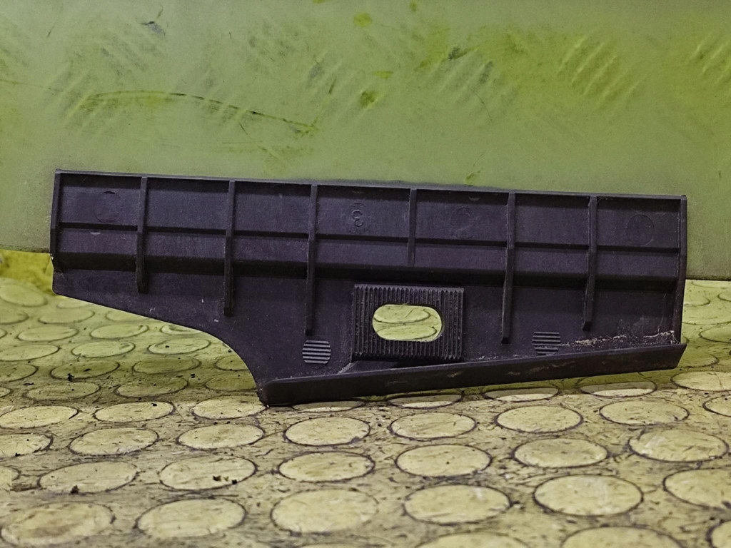 AUDI 80 B4 window door right rear part