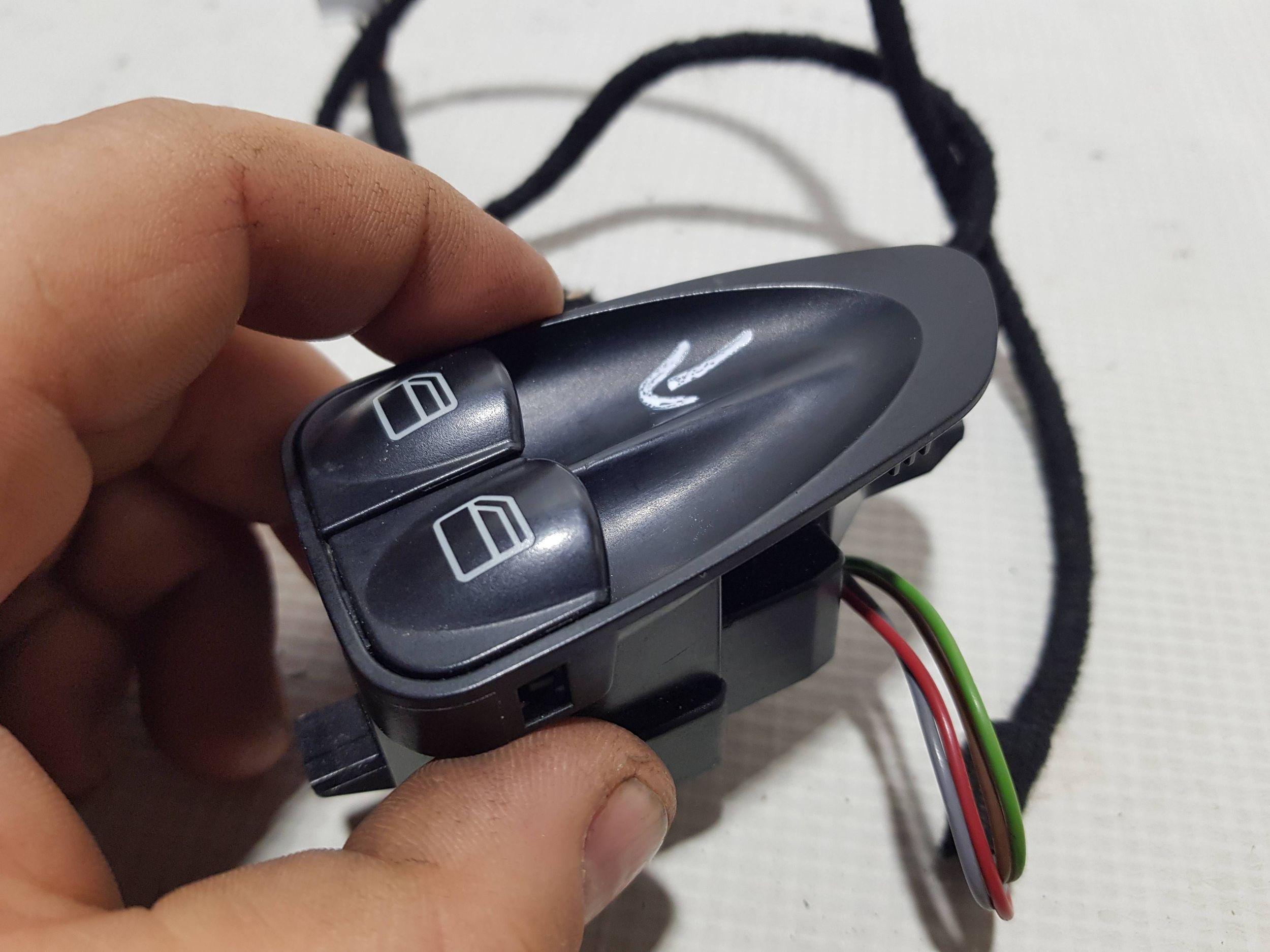 switch PANEL of the window left driver´s MERCEDES SL R230 W230 UK