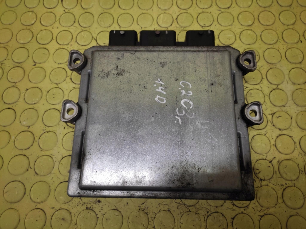 CITROEN C2 1.4 D control unit of the engine 5WS40111CT
