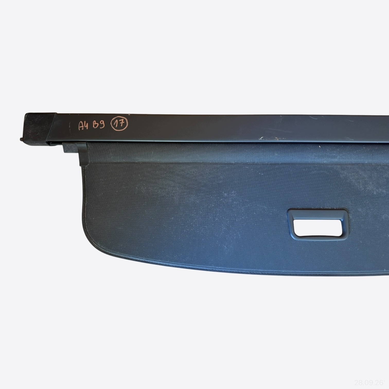 blinds boot AUDI A4 B9