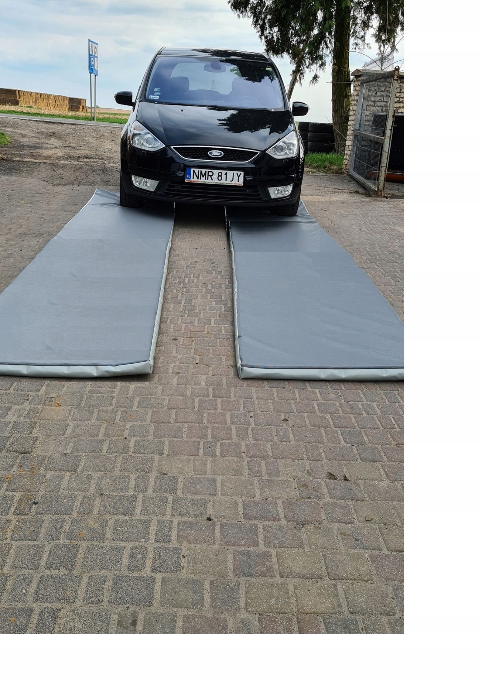 

Mata Dezynfekcyjna Przejazdowa 50x200X5cm