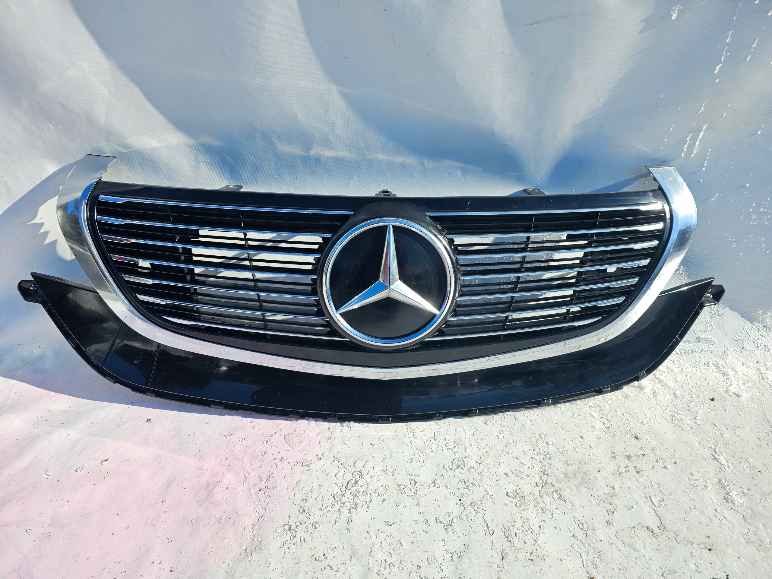 Mercedes-Benz EQC N293 Kühlergrill FRONTGRILL Kühlergitter A2938880200 - Thumbnail 1