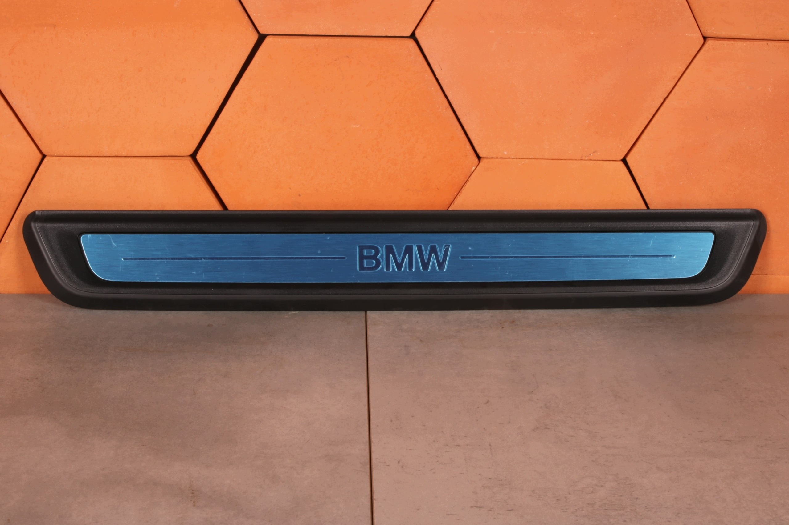 BMW 3' G20 G21 4' G26 front moulding cap threshold 7407387