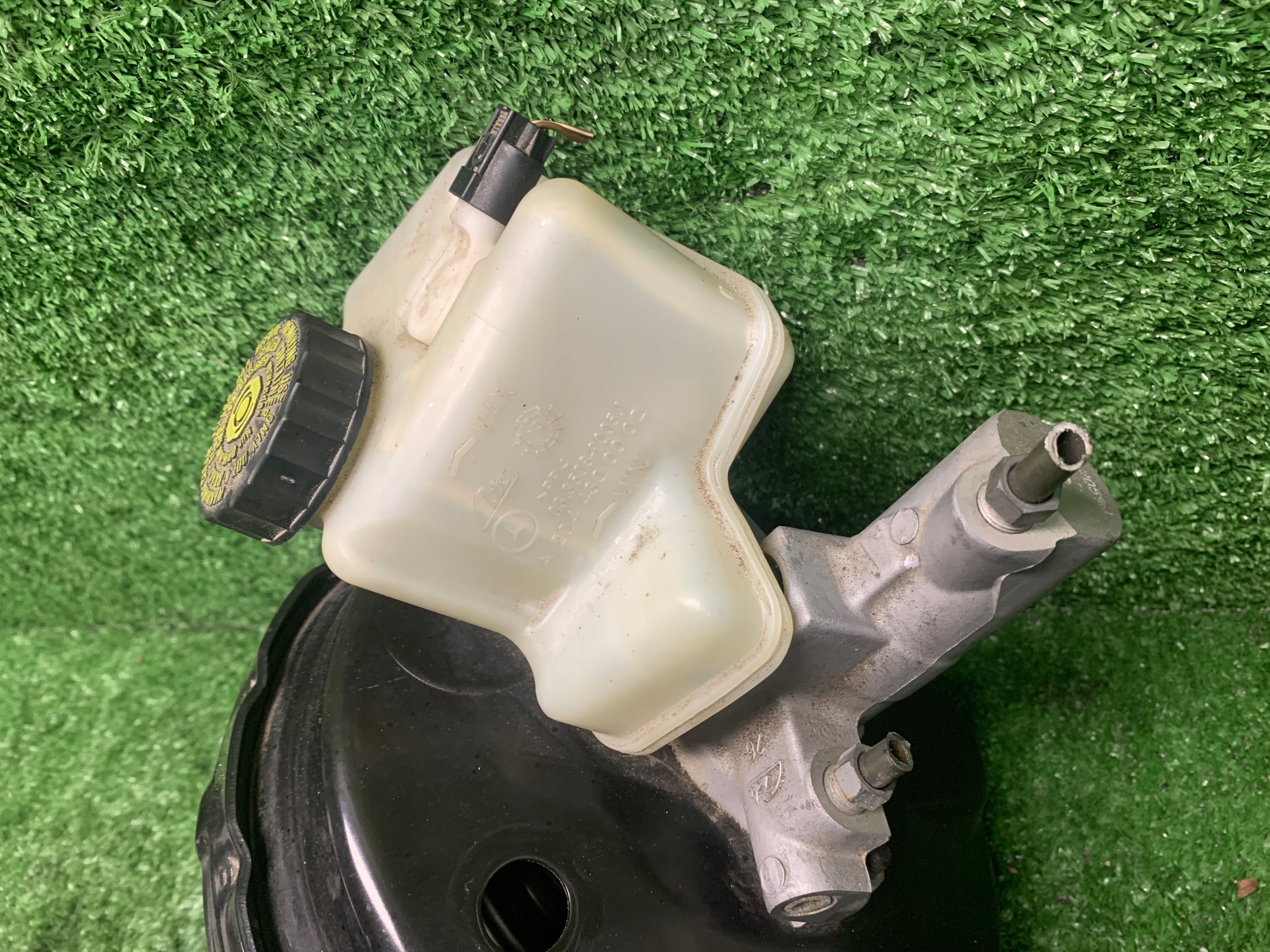 MERCEDES W212 servo Servofreno A2124300930