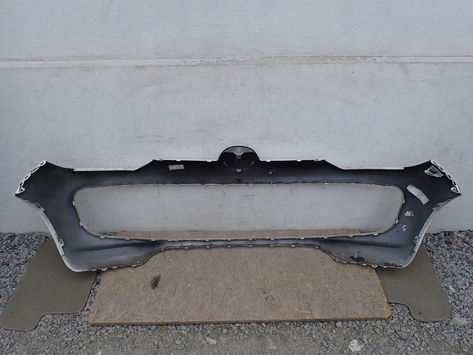 bumper front front VW VOLKSWAGEN UP UP! 1S0 2011-2016R