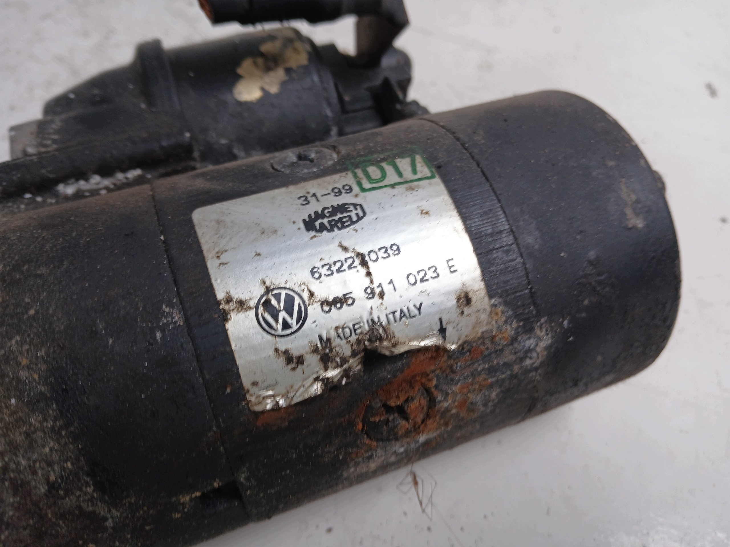 VW POLO III LUPO AROSA 1.4 starter 085911023E