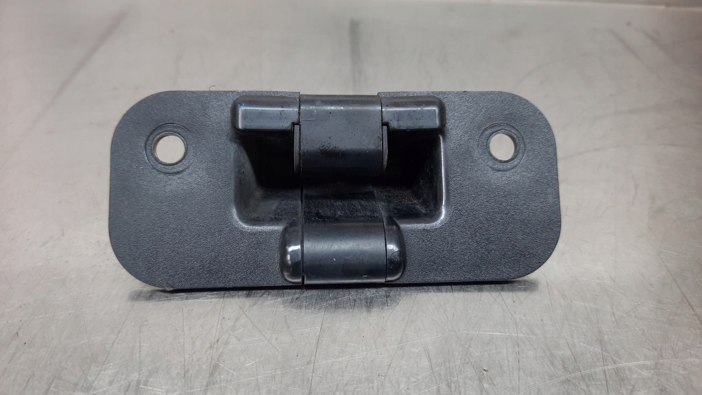 RYGIEL ZAMKA DRZWI 075742 67277 RENAULT TRAFIC III VIVARO