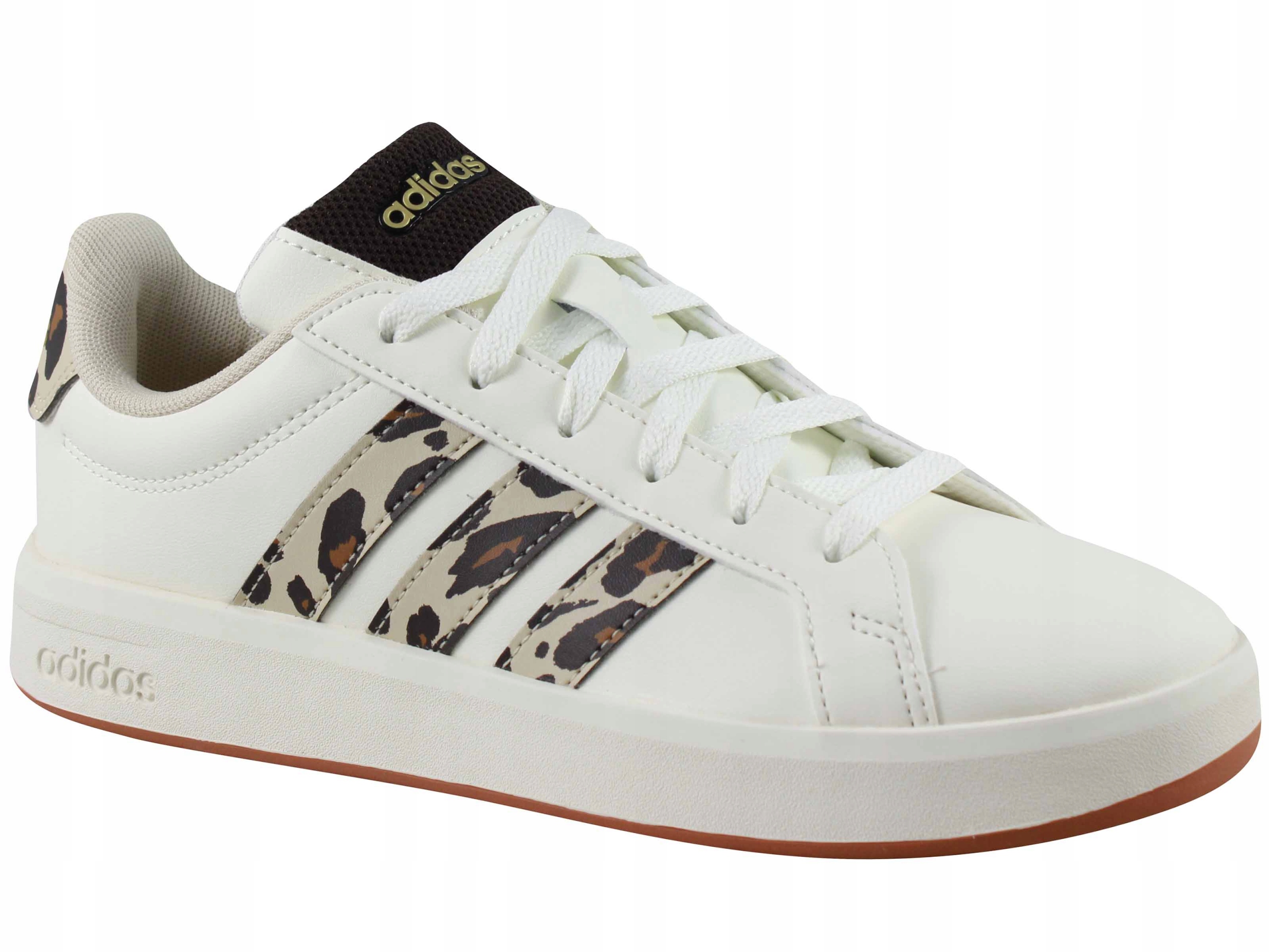 Dámské boty Adidas Sportovní Kryté Světlé Panterka Grand Court KJ4849 Vel. 40