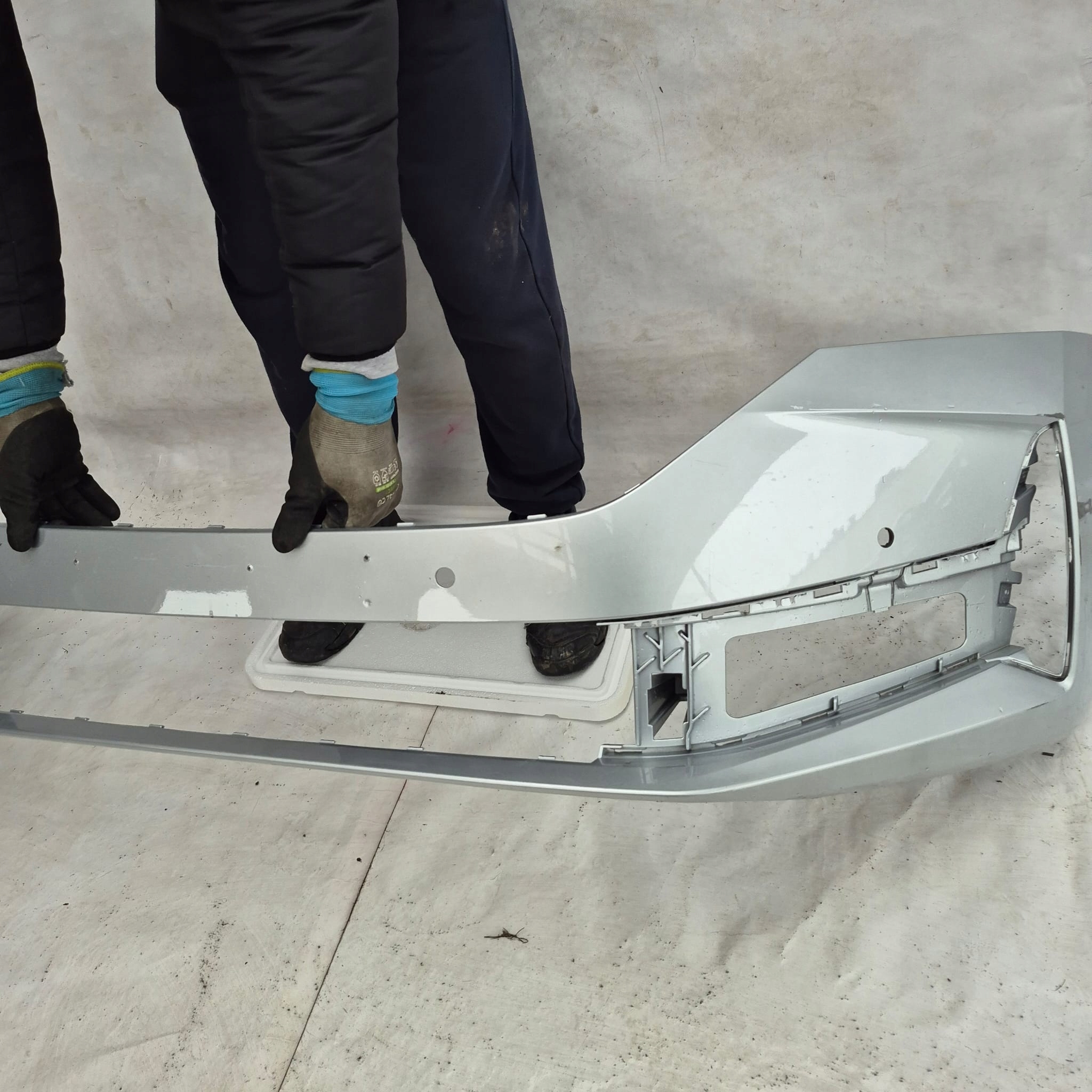 SKODA OCTAVIA IV LIFT 24- bumper front front 4XPDC 5E3807221