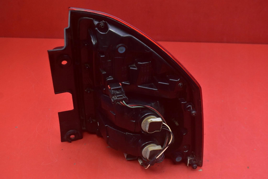 light left rear part rear 05182543 JEEP COMPASS 1 and LIFT 11-13